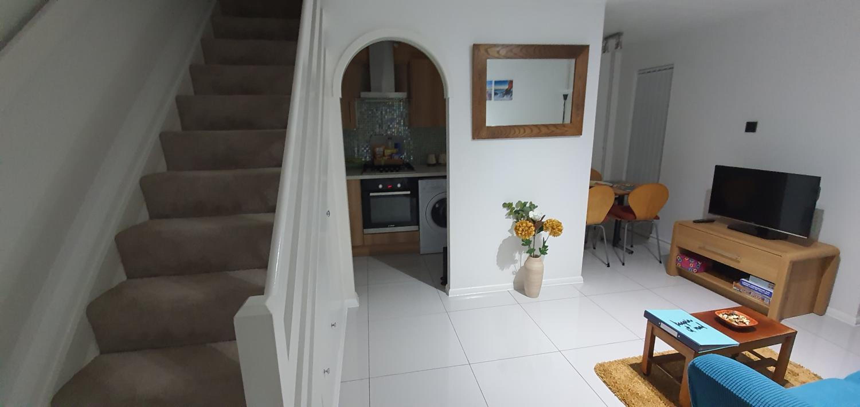 Kingsley House view 4