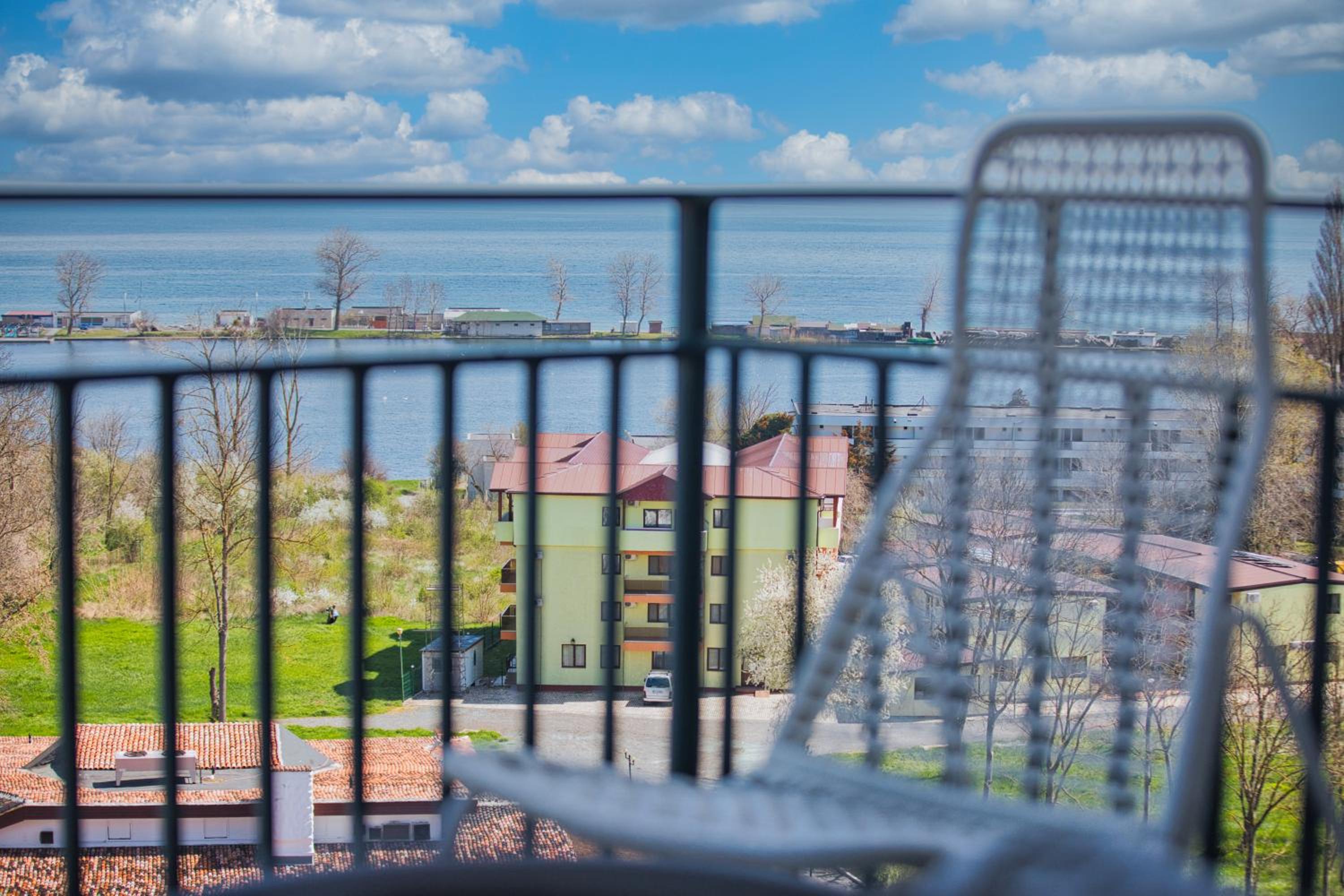 Oxygen Residence Sea View 38 view 5