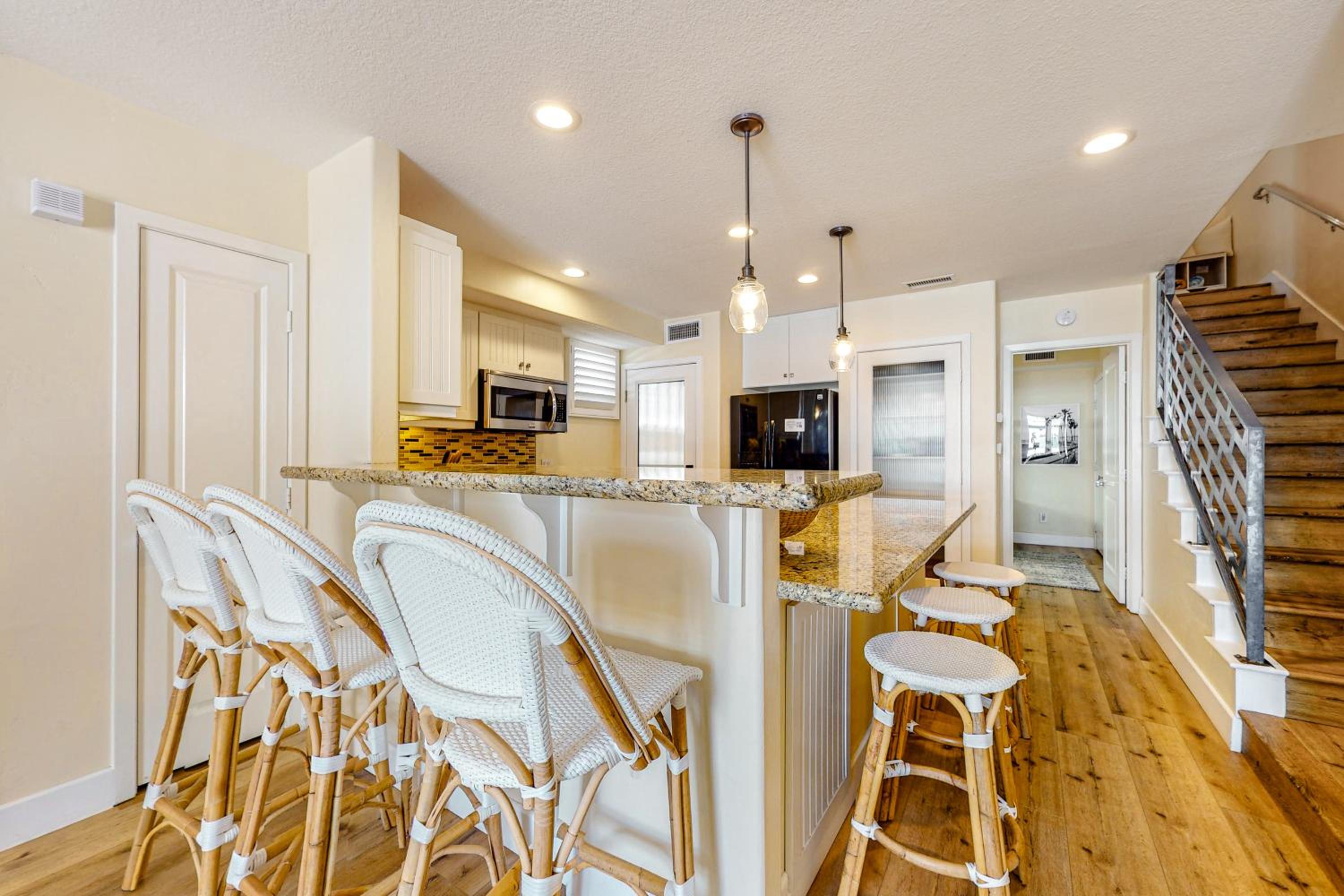 Walk to Mission Beach Centrally Located Townhome