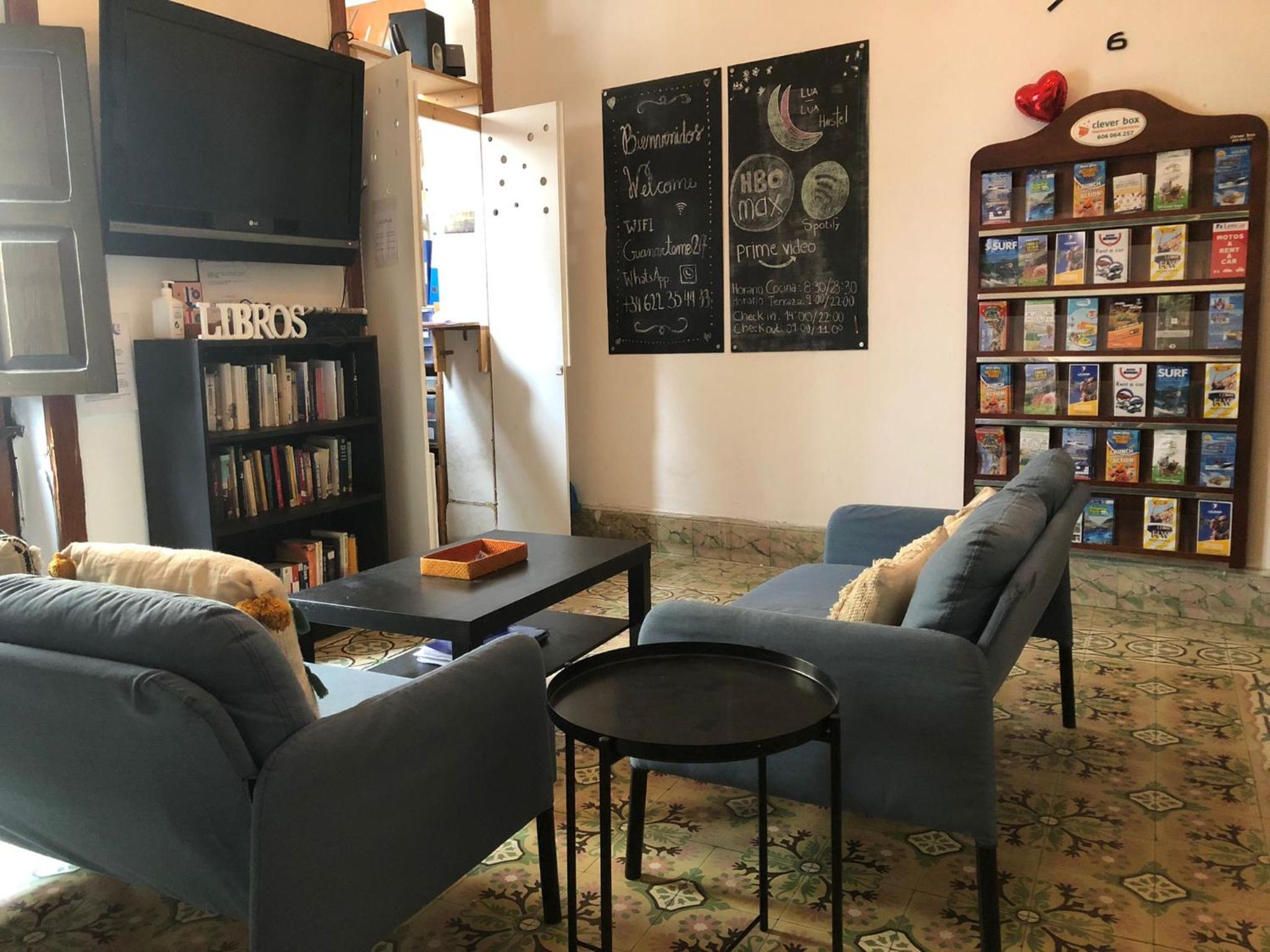 lounge