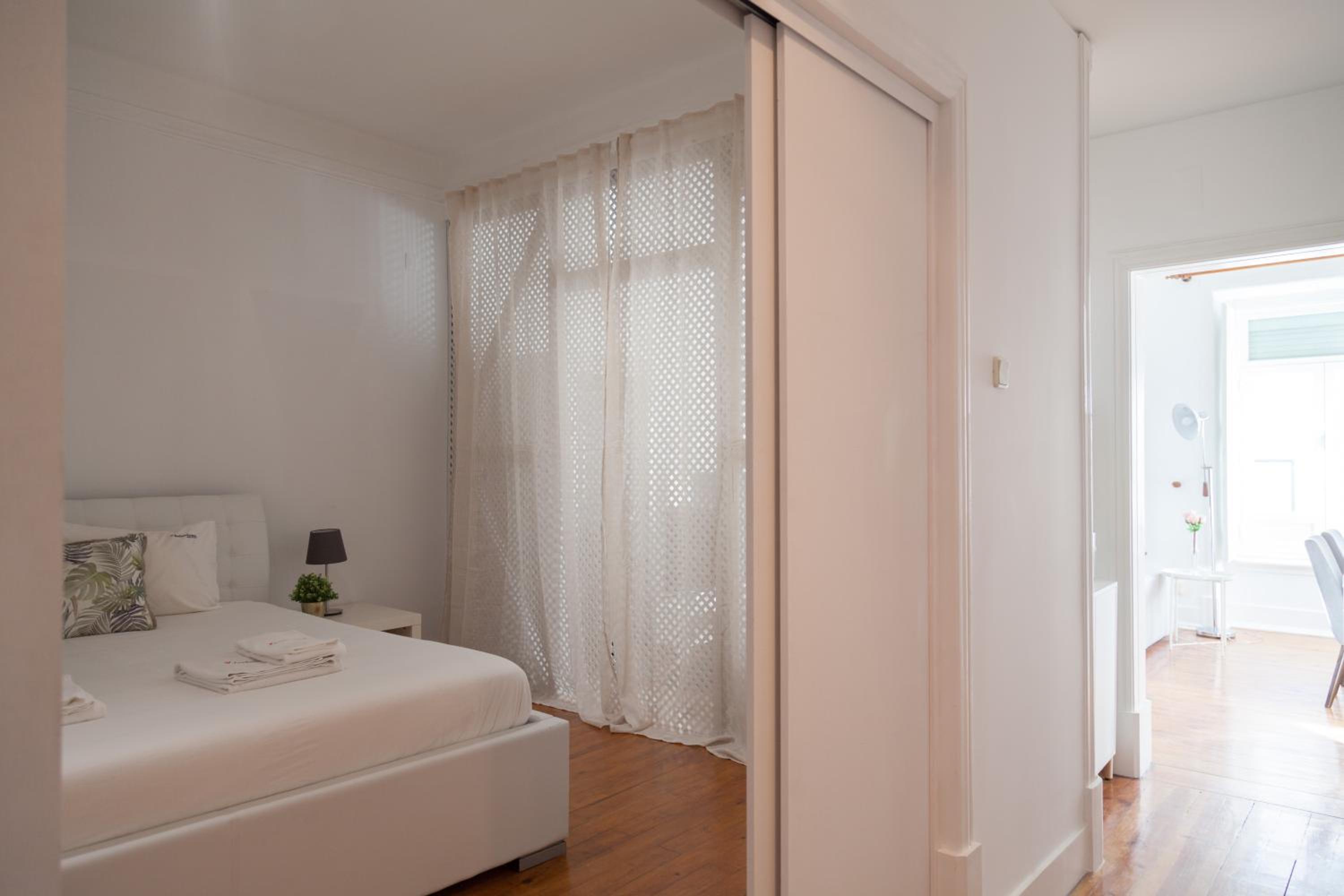 FLH Attractive Marquês de Pombal Flat view 5