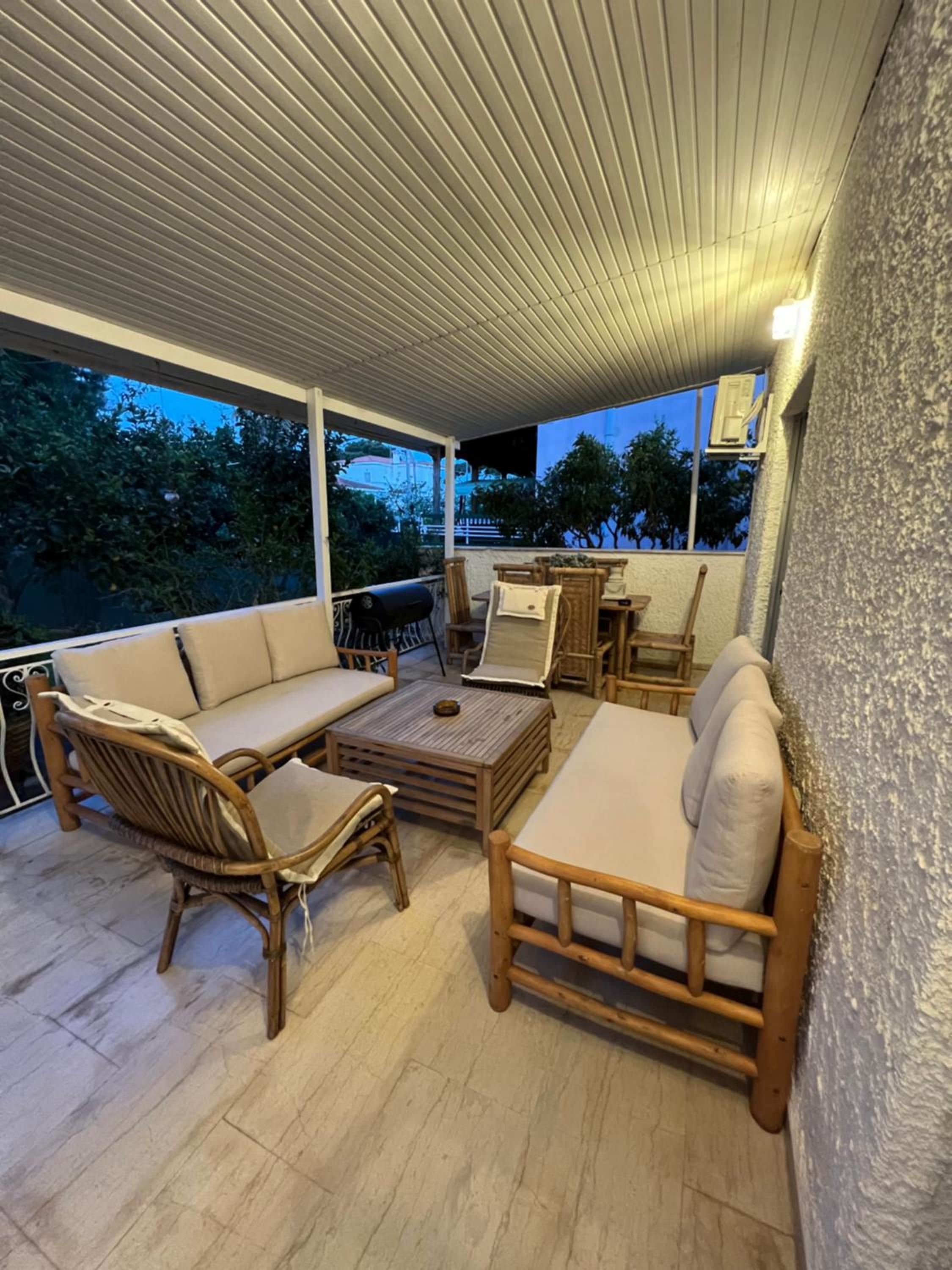 Koko's Summer House view 3