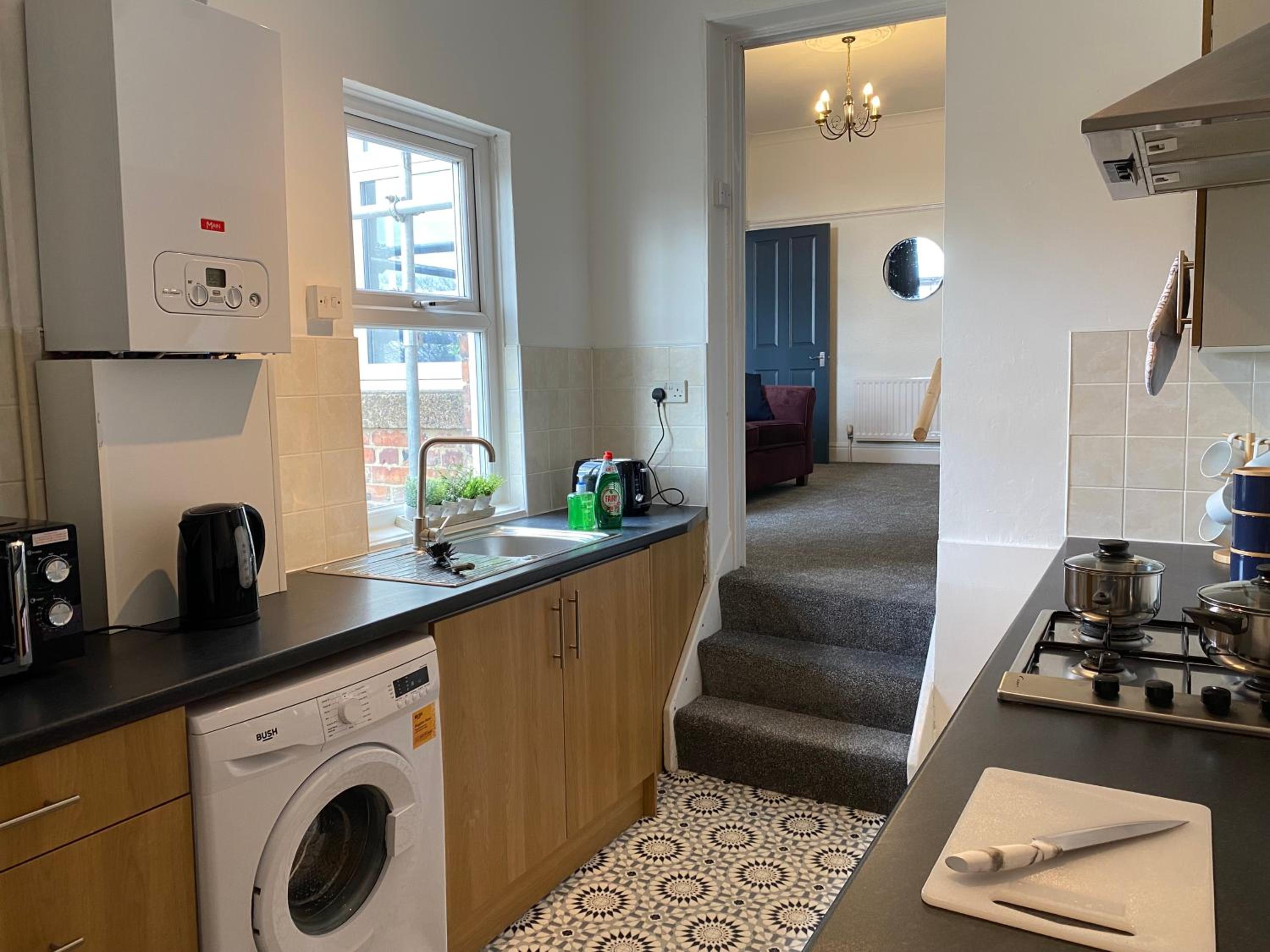 Gateshead Vacations - Rawling - Canny 2 bed flat close to Ncle free wifi  parking - Property Image 7