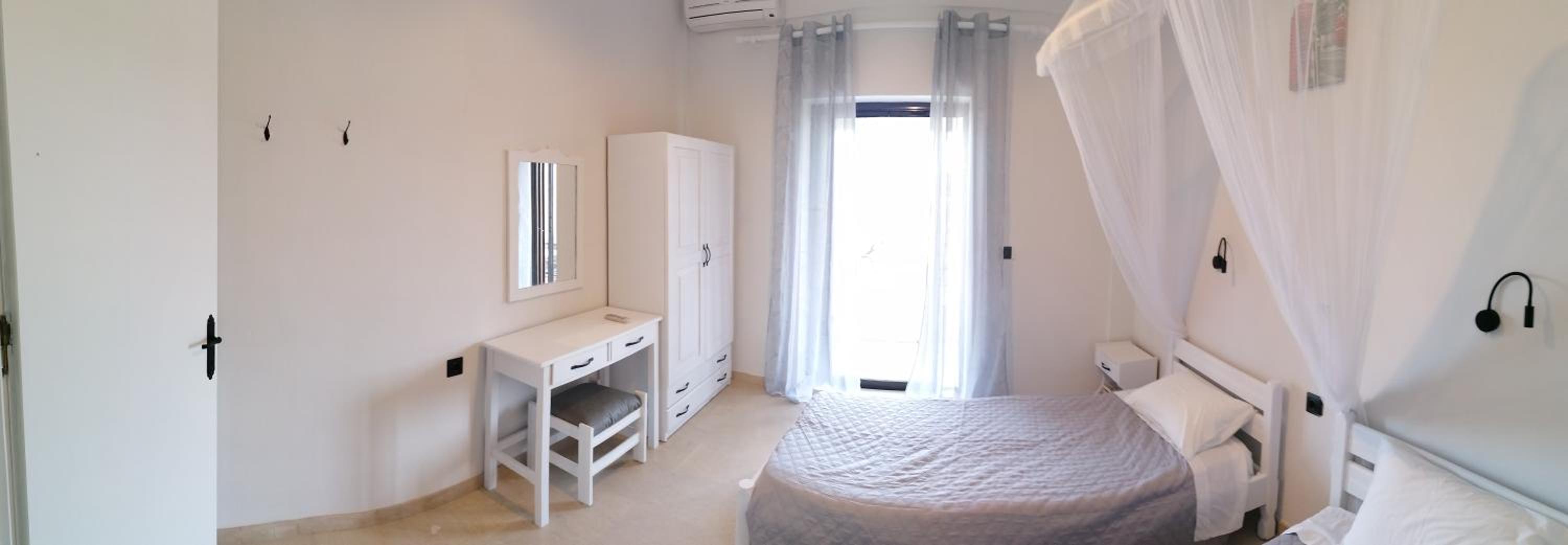 Makis Apartments