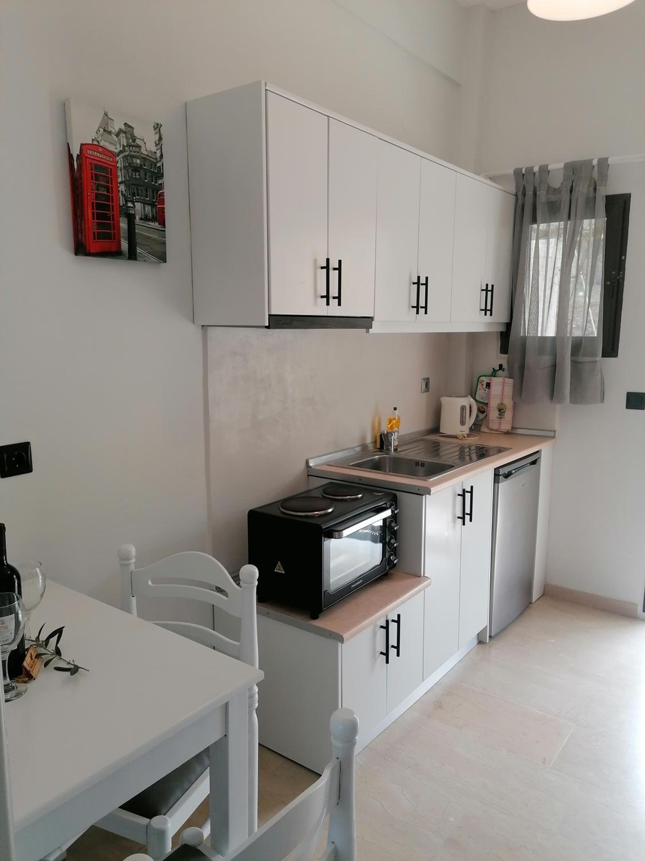 Makis Apartments