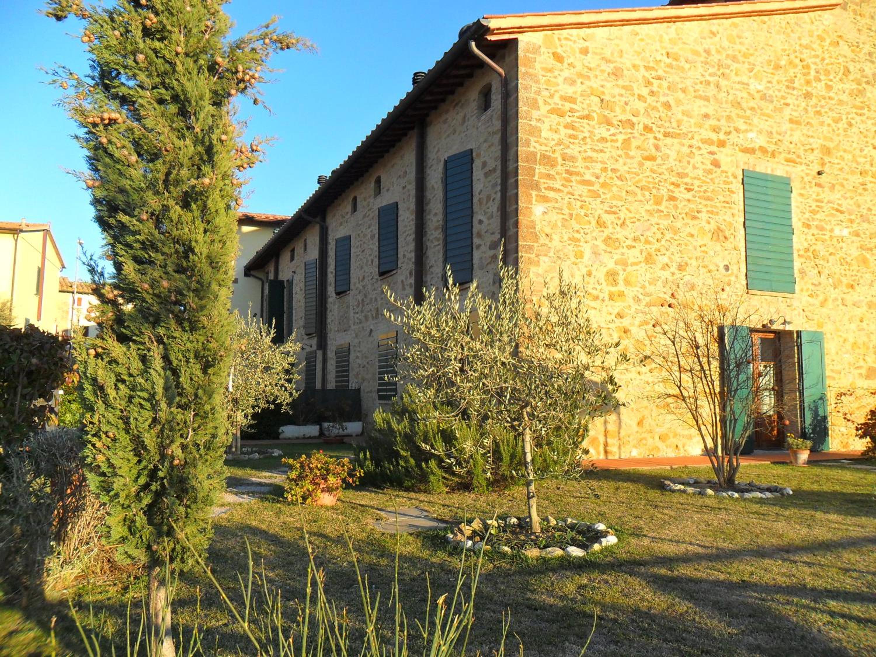 Photo 44