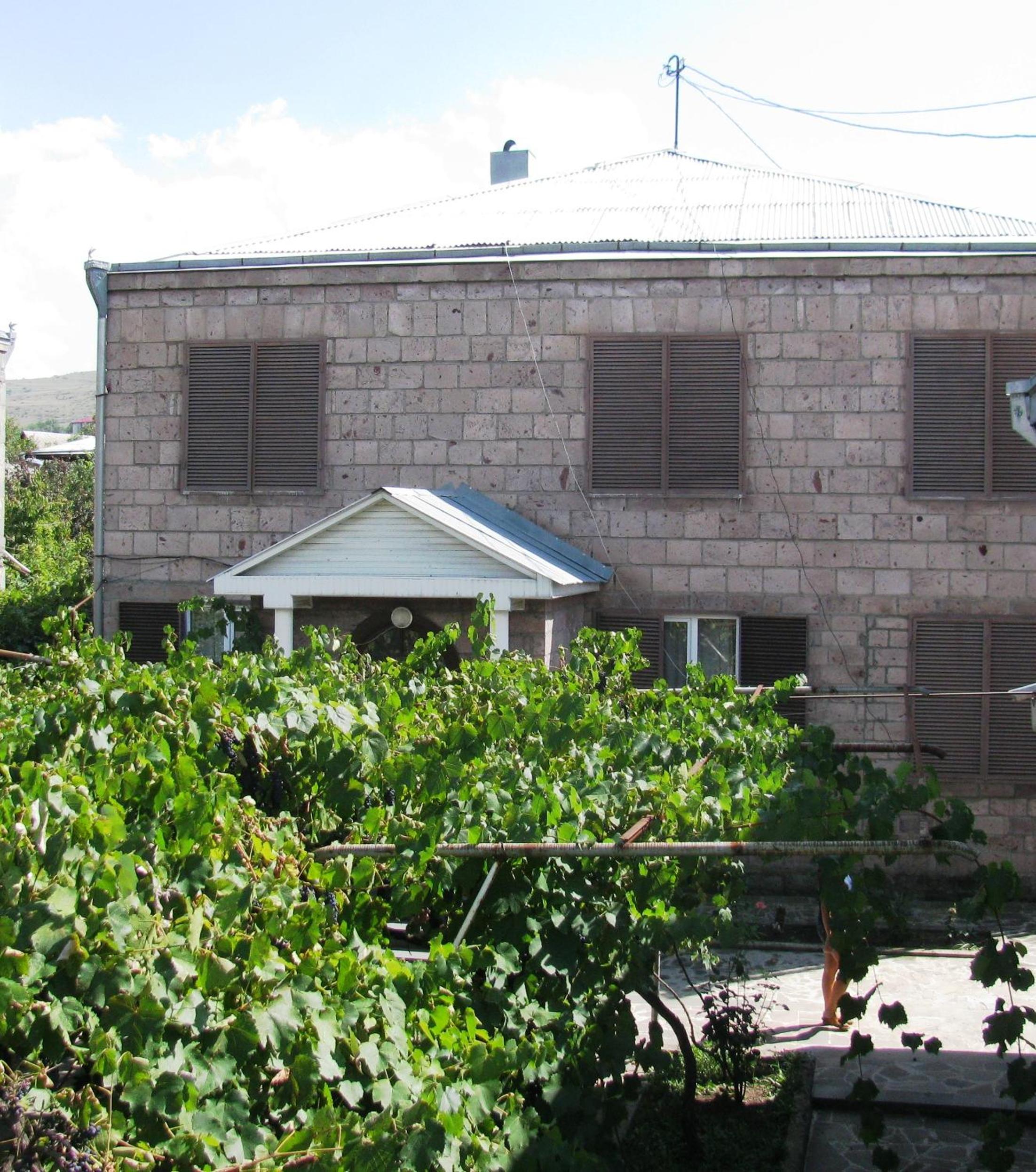Photo 25