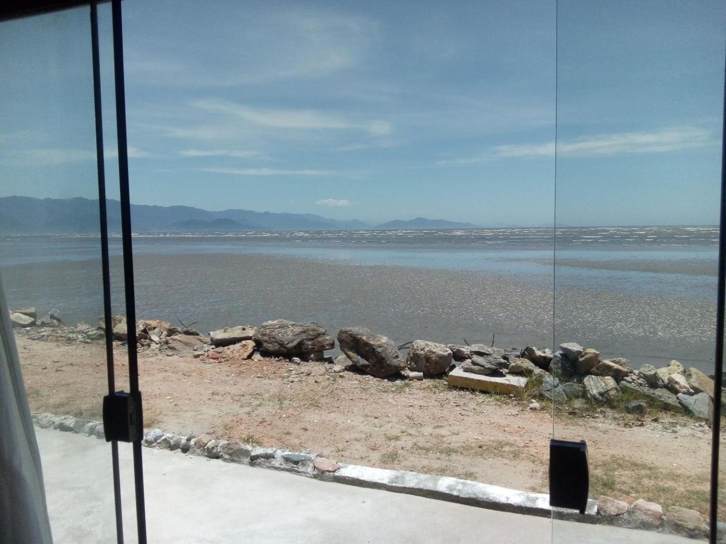 Casa na praia em São Sebastião
