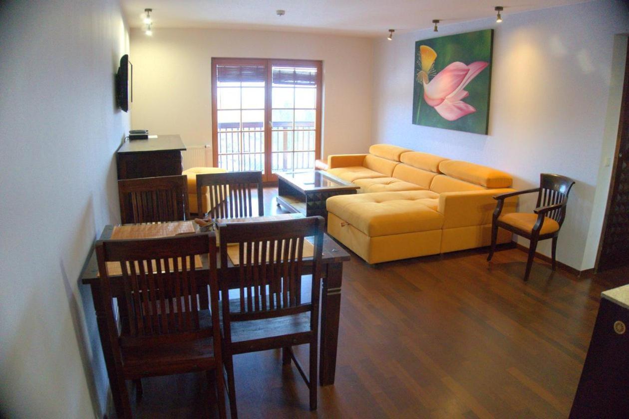 Apartamenty Lola