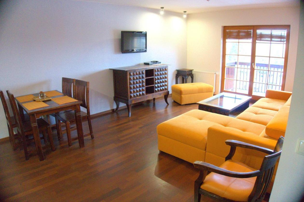 Apartamenty Lola