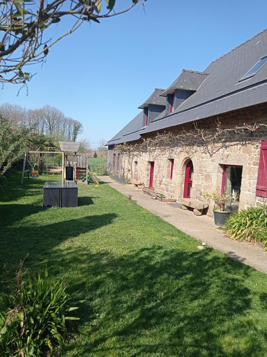 Chambres d'hôtes La Roche view 2