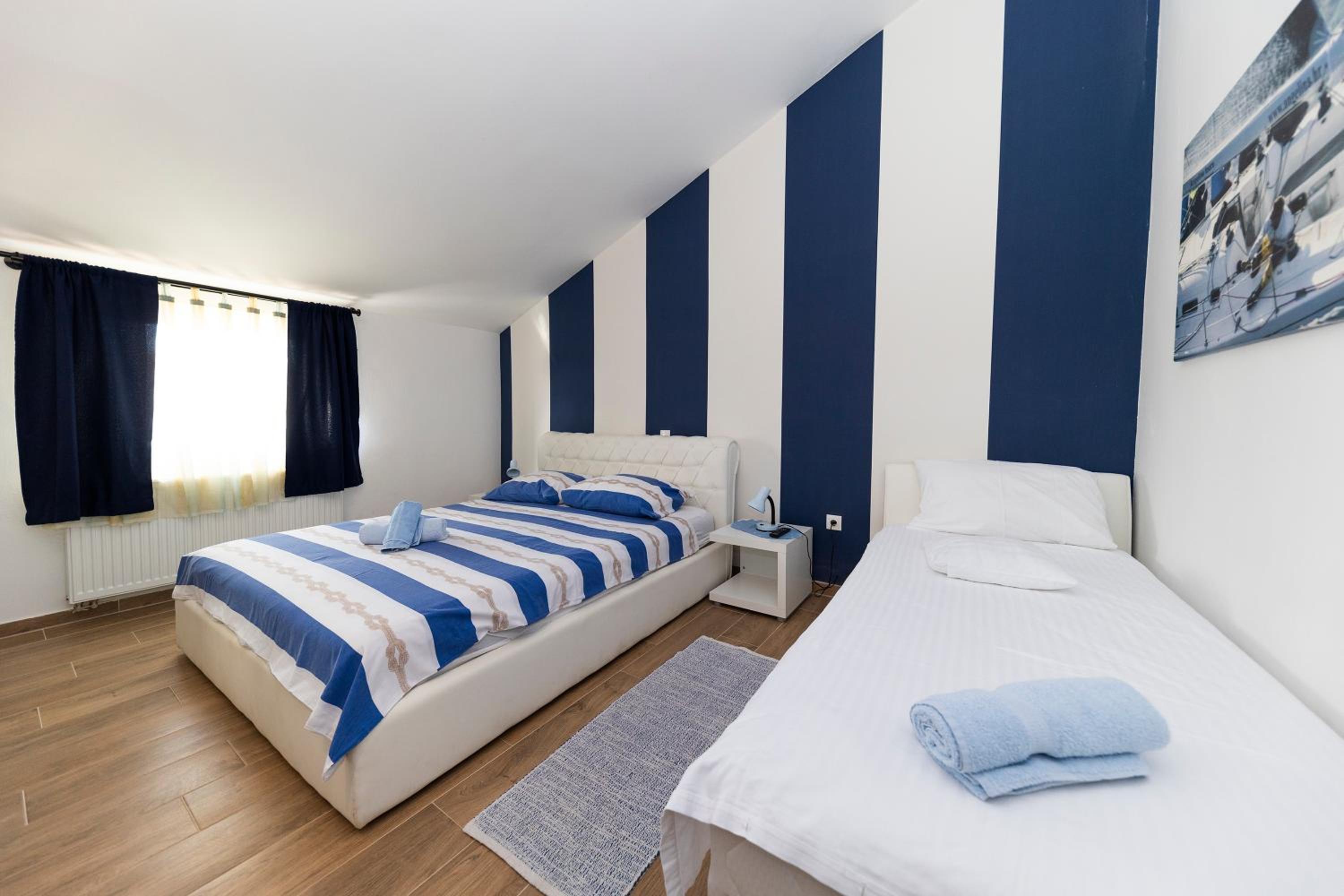 Apartman Lana view 2