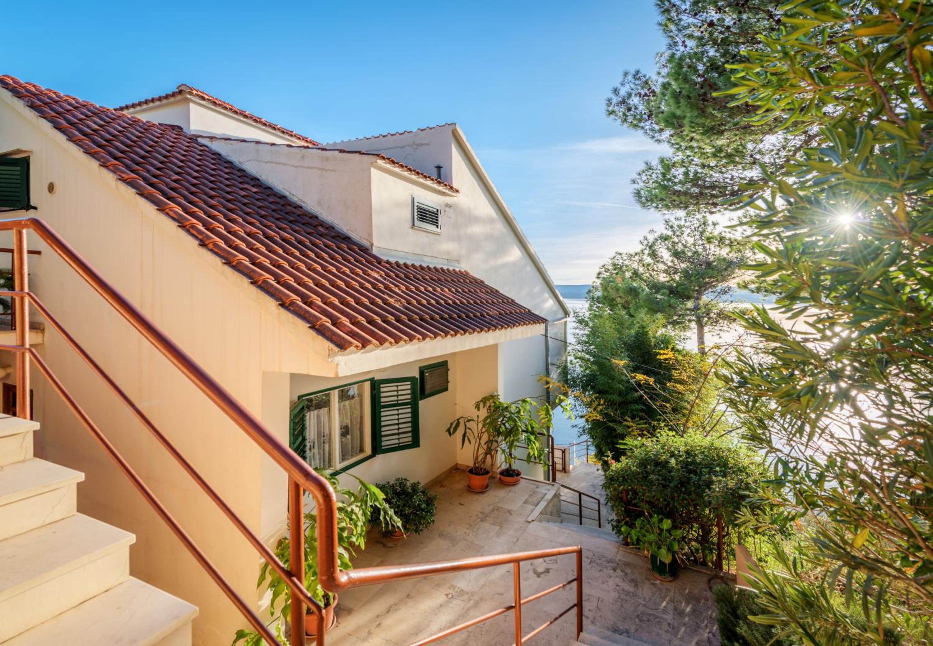 VILLA LEON*** view 3