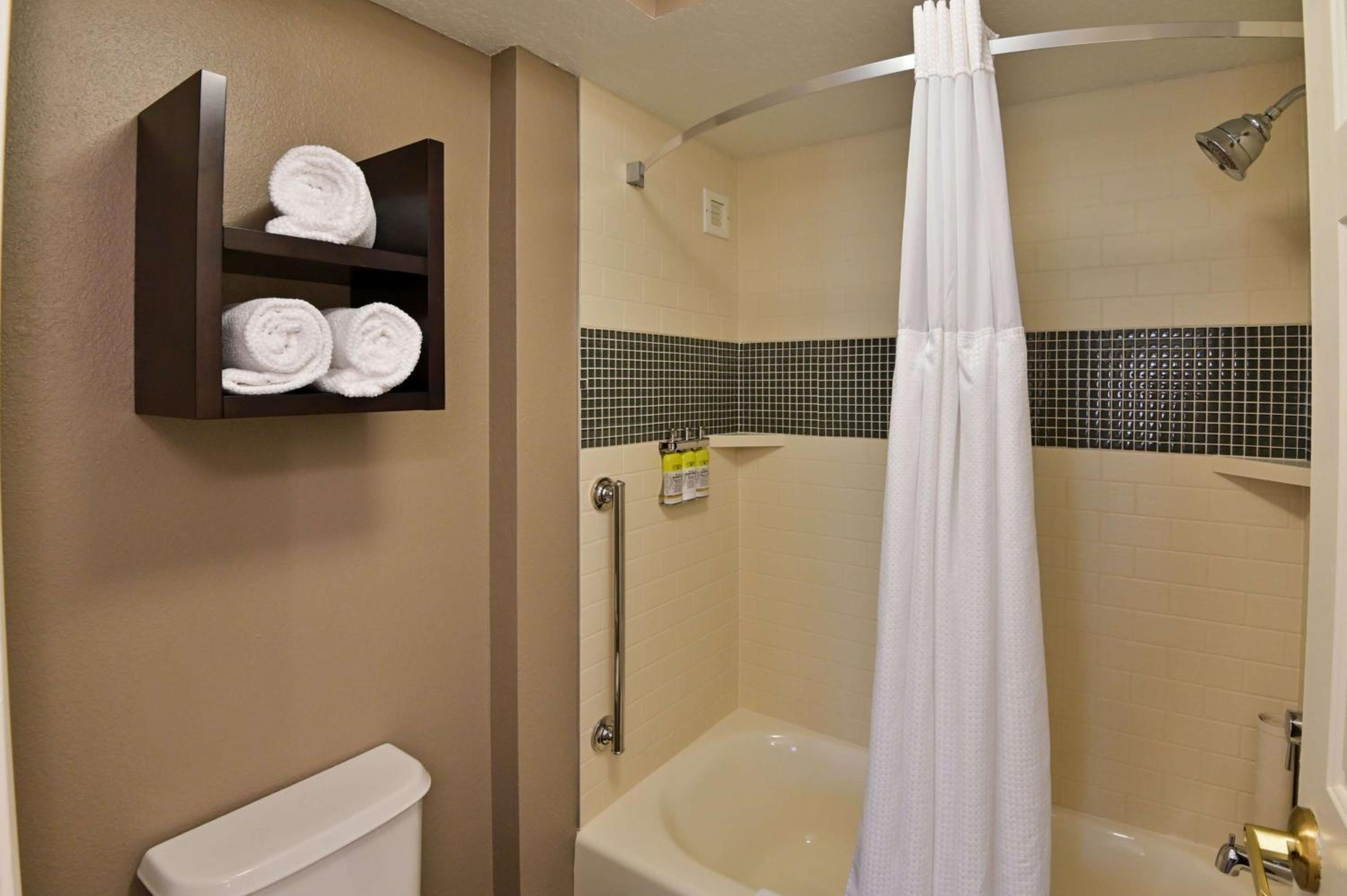 Sonesta ES Suites Fort Lauderdale Plantation - Property Image 2