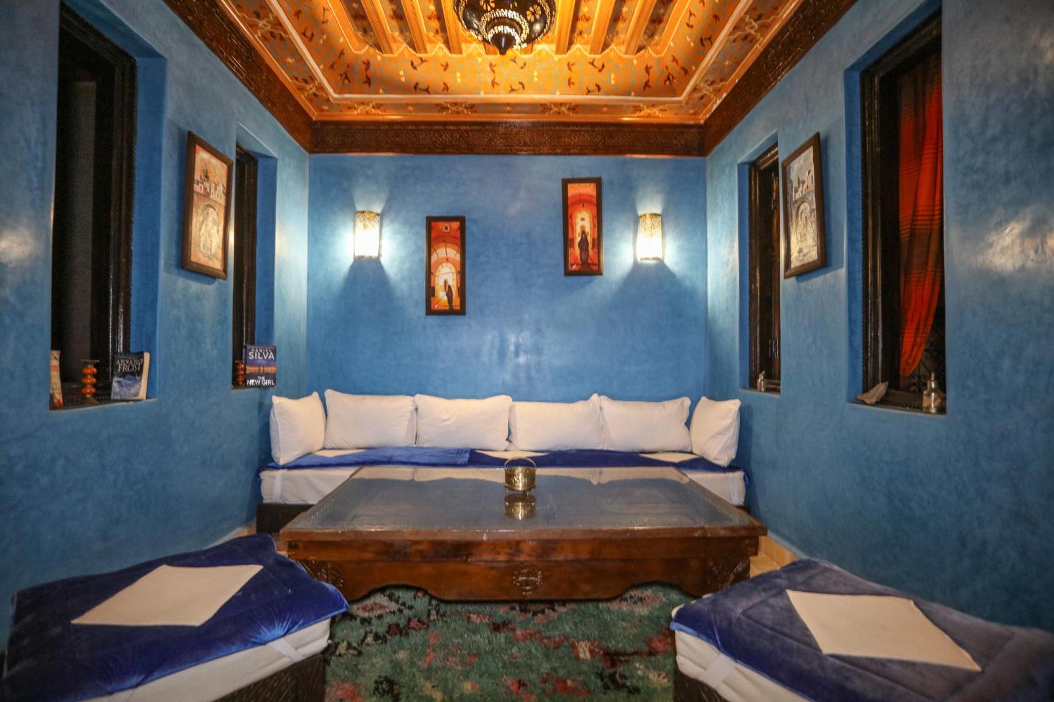 lounge