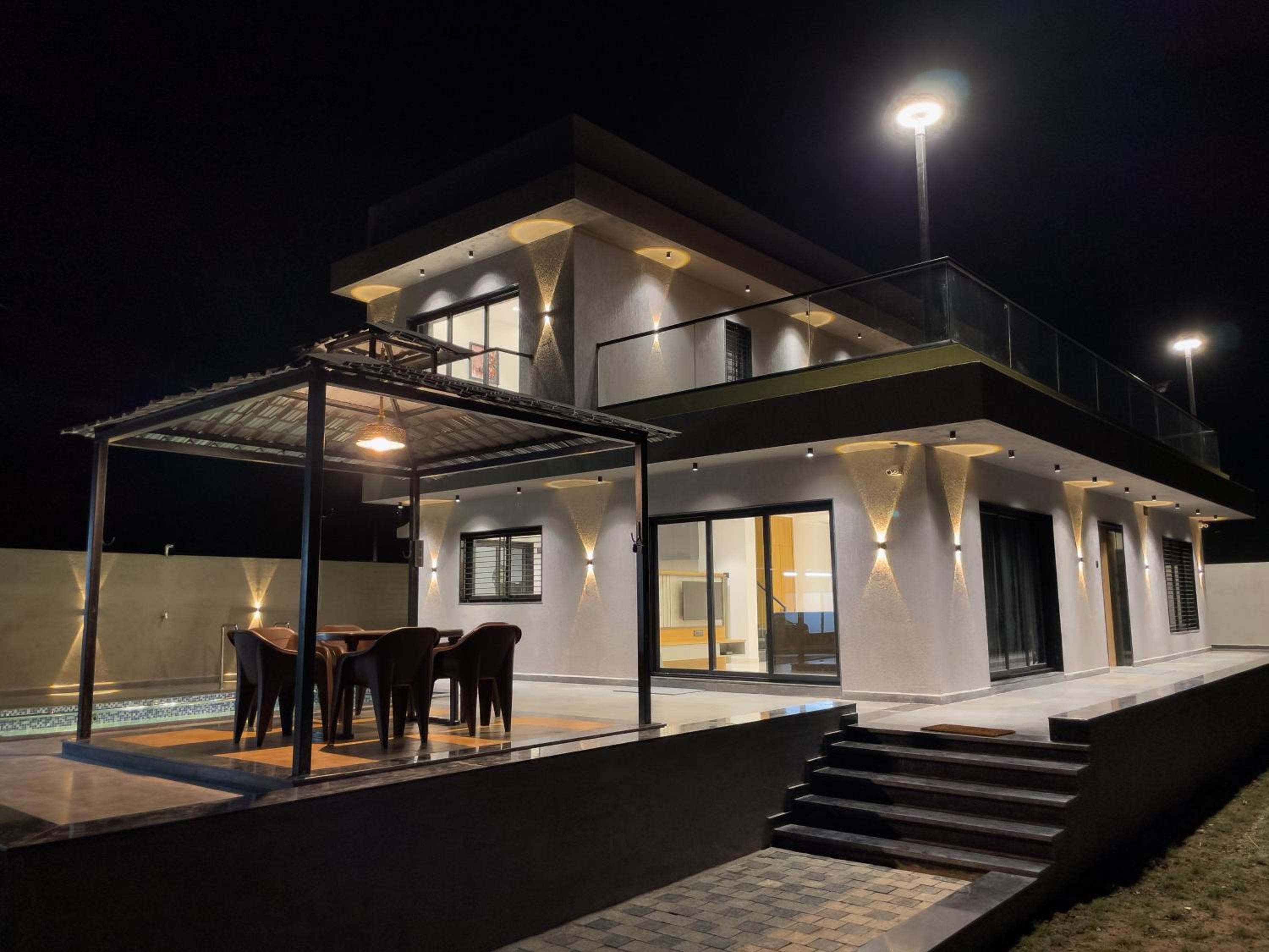 Regency Farm House With Pvt Swimming Pool Surat view 4
