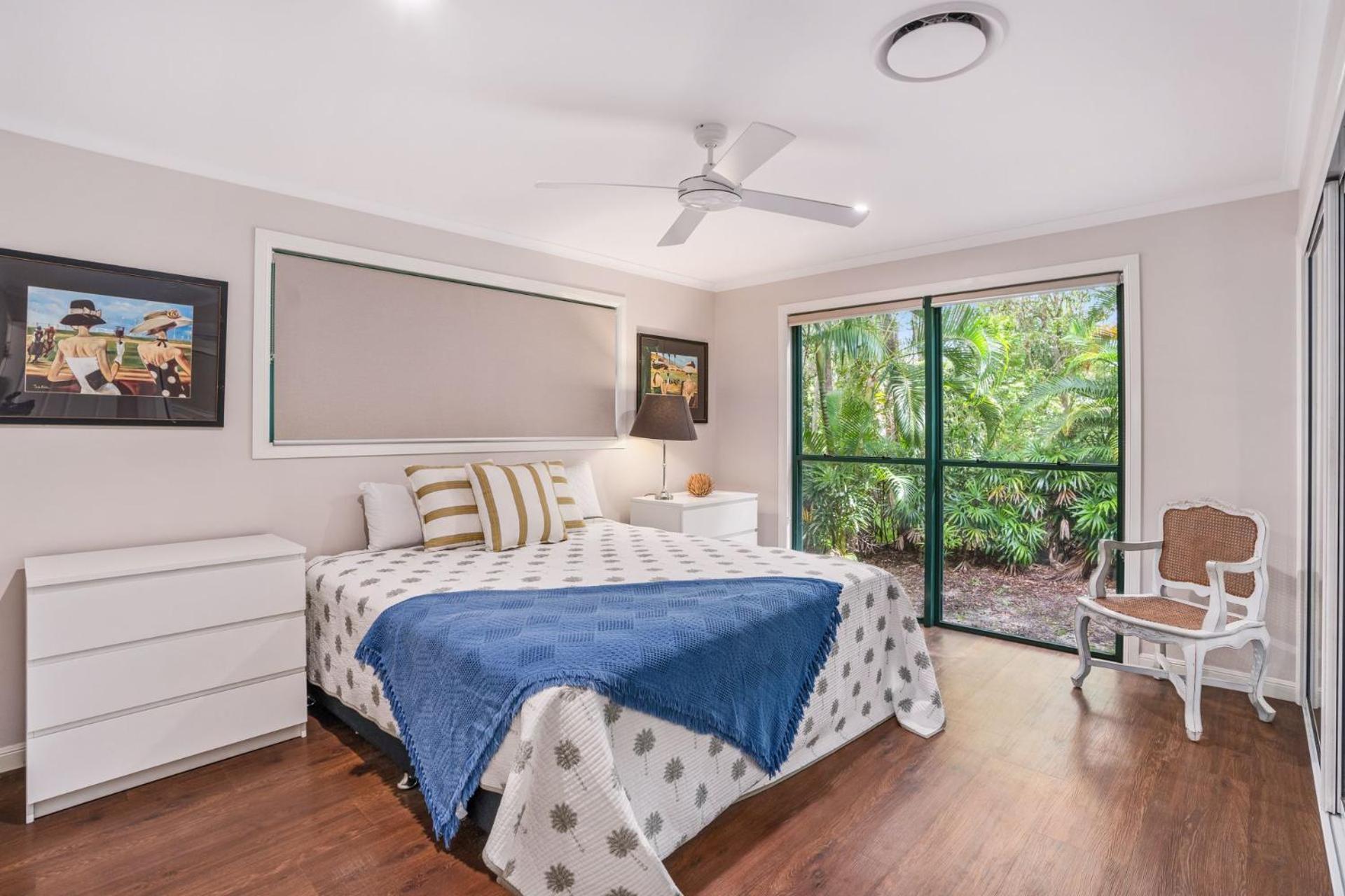 7 Belle Court Rainbow Shores Fully ducted aircon. Pets welcome