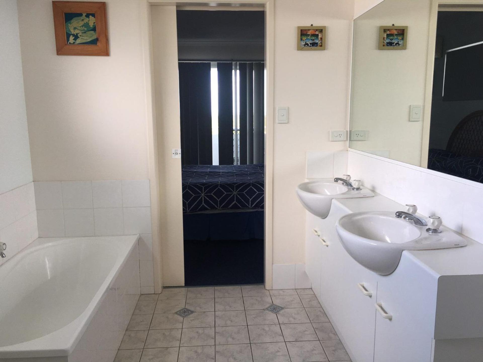 4 42 Manooka Drive Rainbow Beach