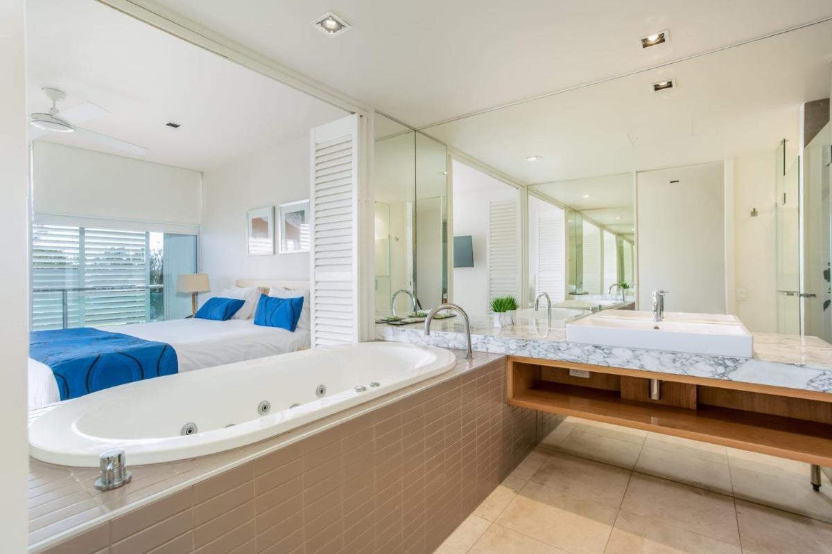 Unit 101 Plantation Resort Rainbow Beach