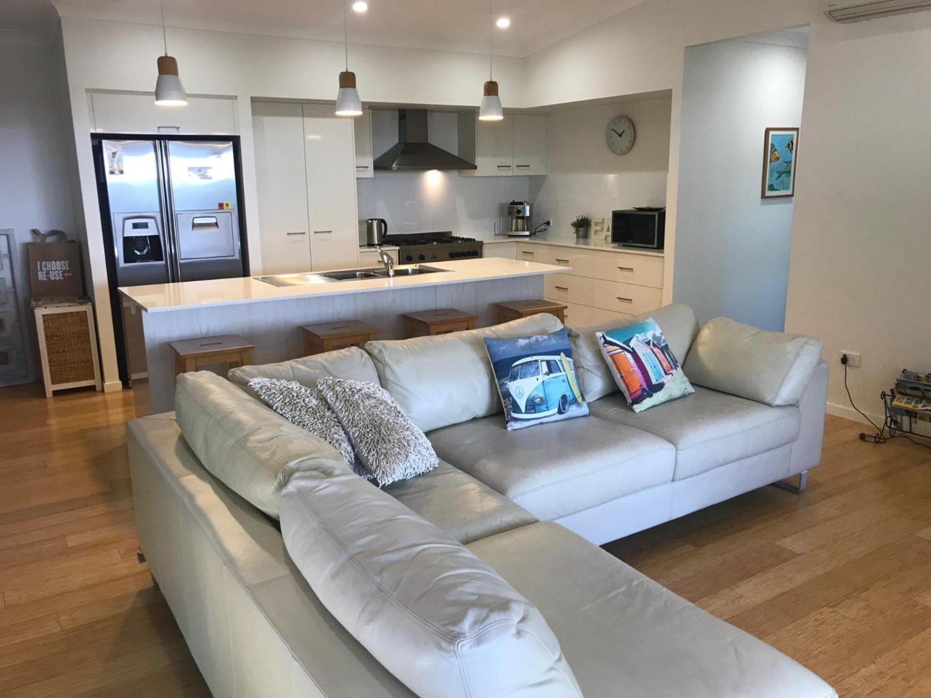 15 Esprit Drive Rainbow Shores