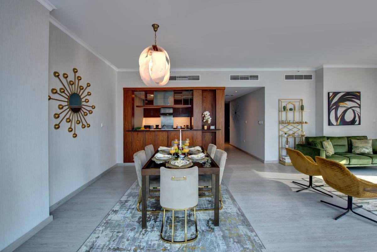 Durrani Homes - Luxury living besides Panoramic Fountain and Burj khalifa view- Burj Khalifa Fireworks