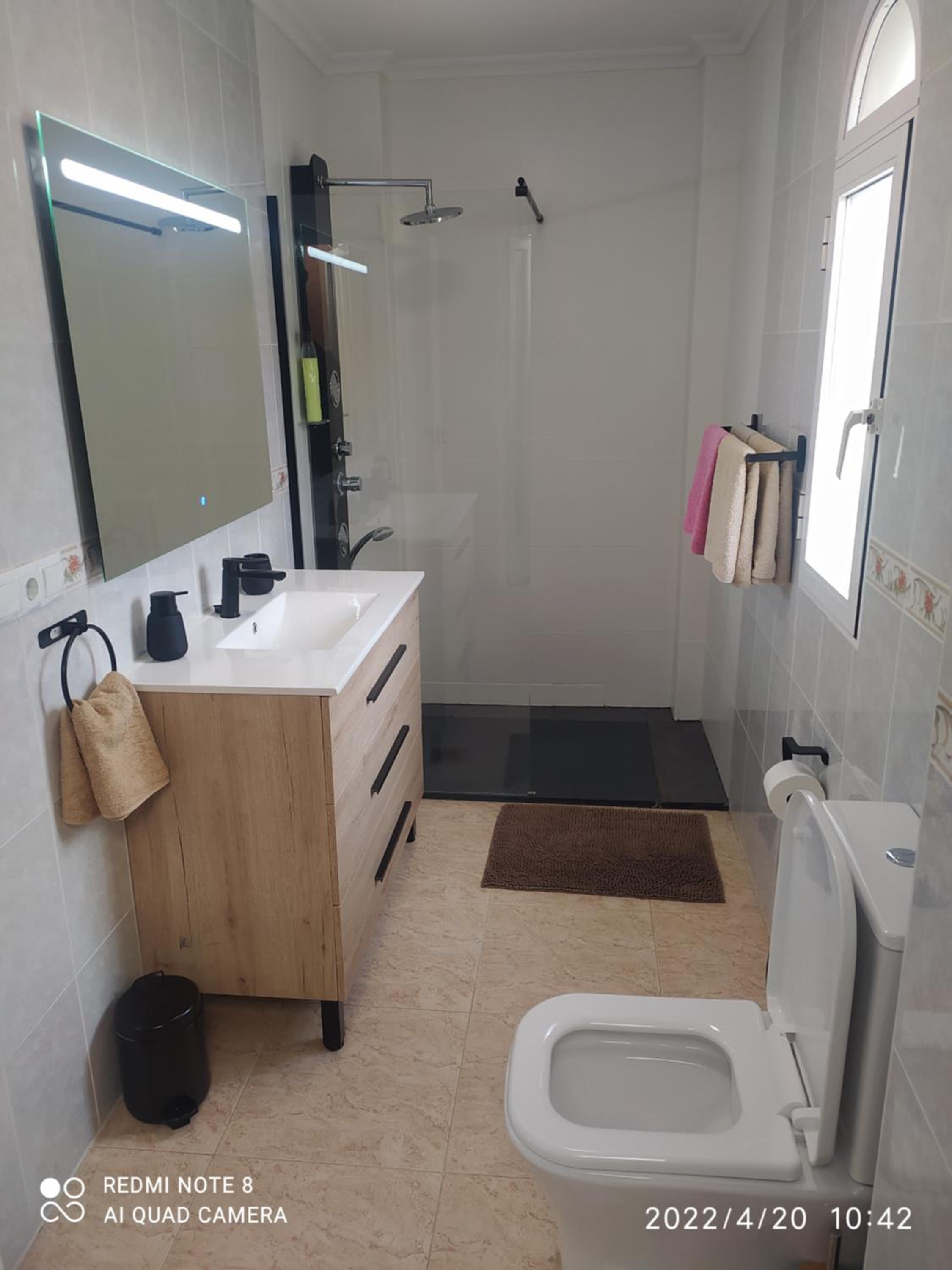 Villa La Zenia, Private pool, 10min walk to La Zenia Beach, for 6 people