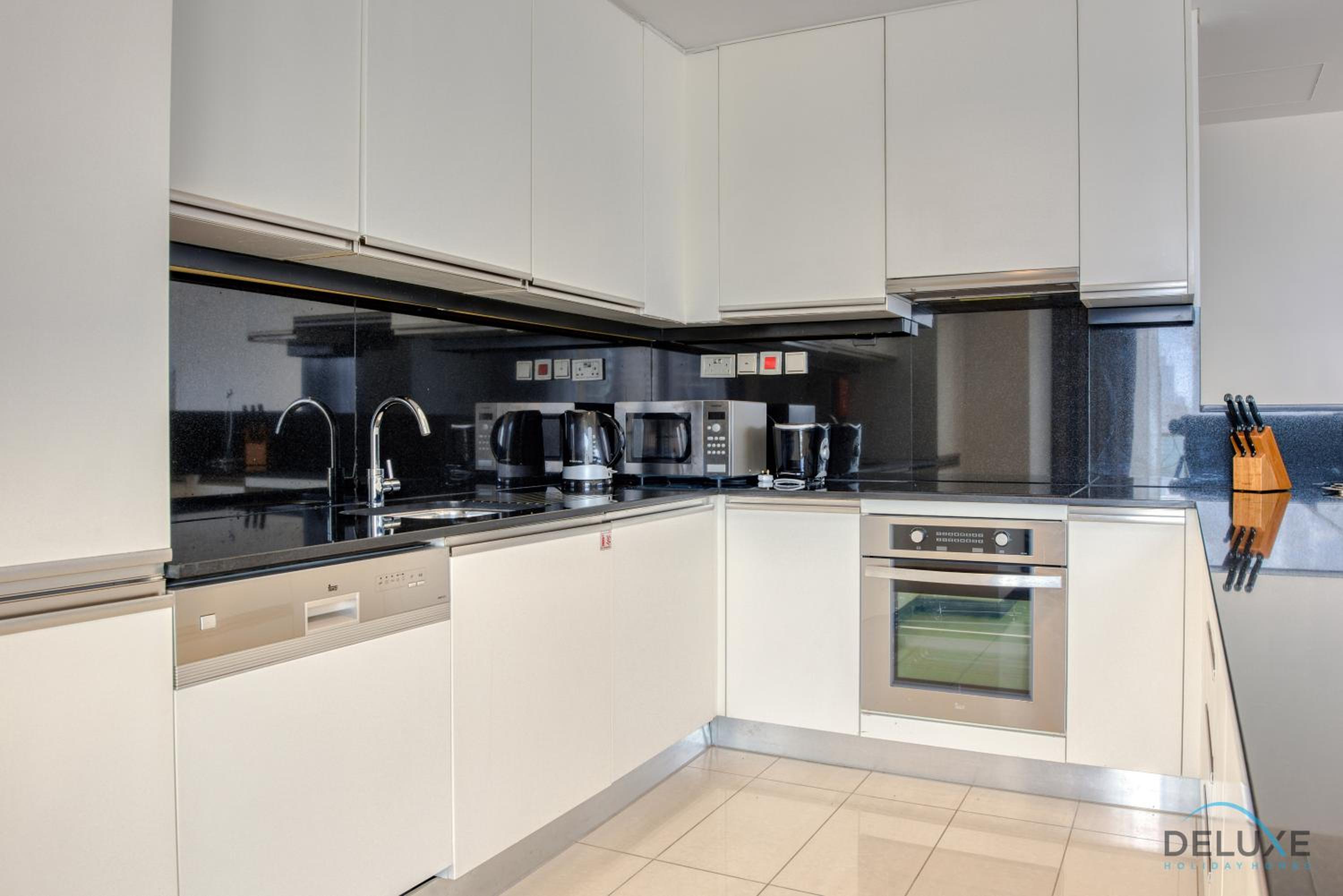 Pristine 3BR at The Address Residences Dubai Marina by Deluxe Holiday Homes