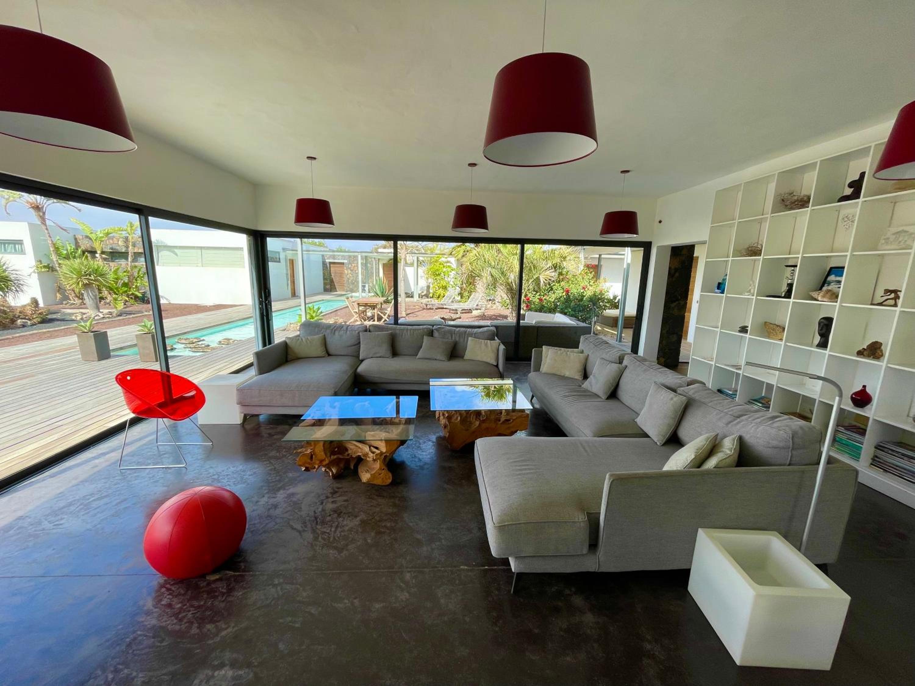 Villa La Laguna view 4
