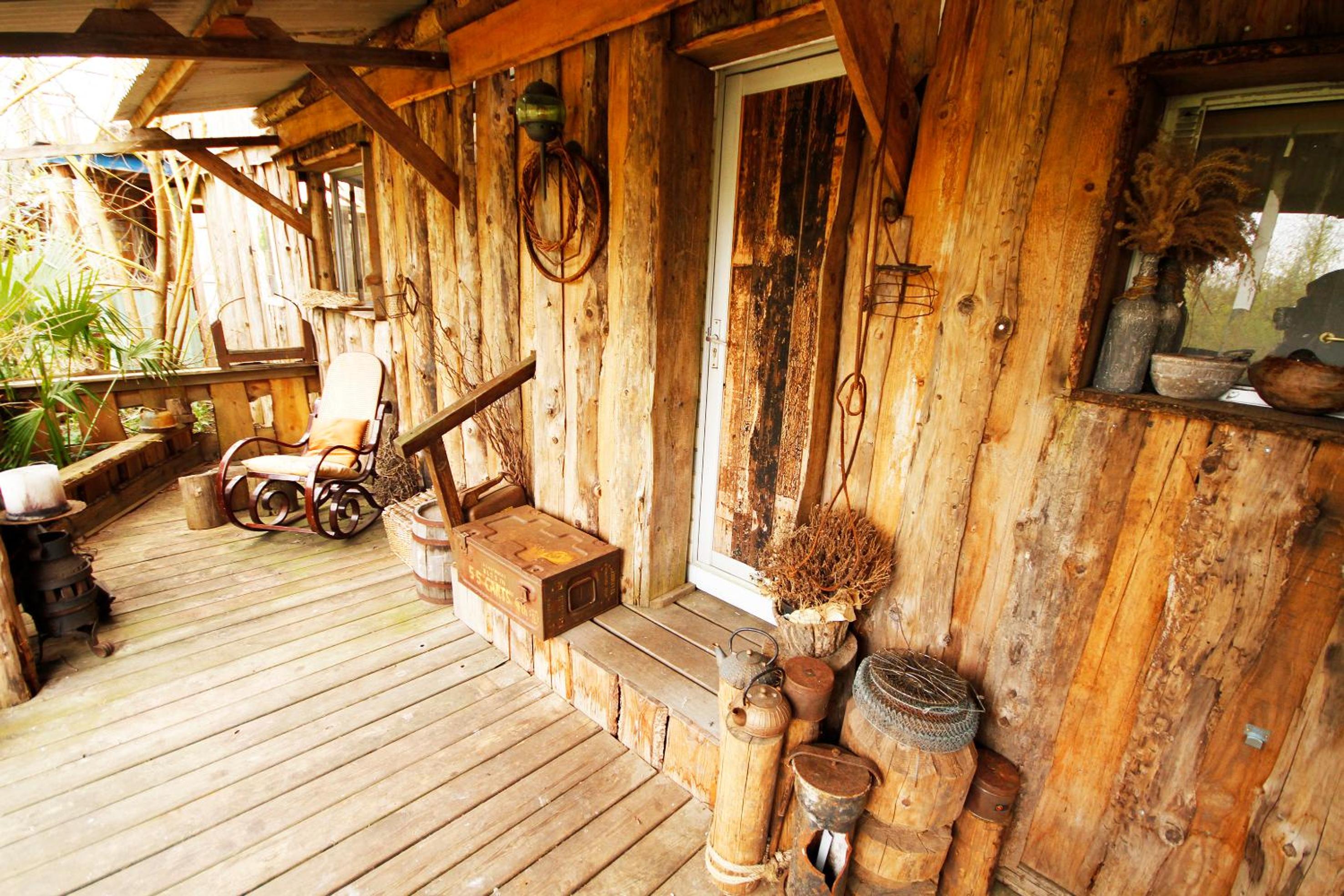 Photo 47