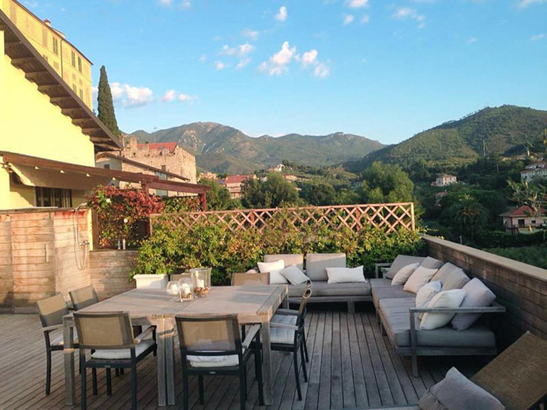 Loft di design a Loano in località Borgo Castello view 2