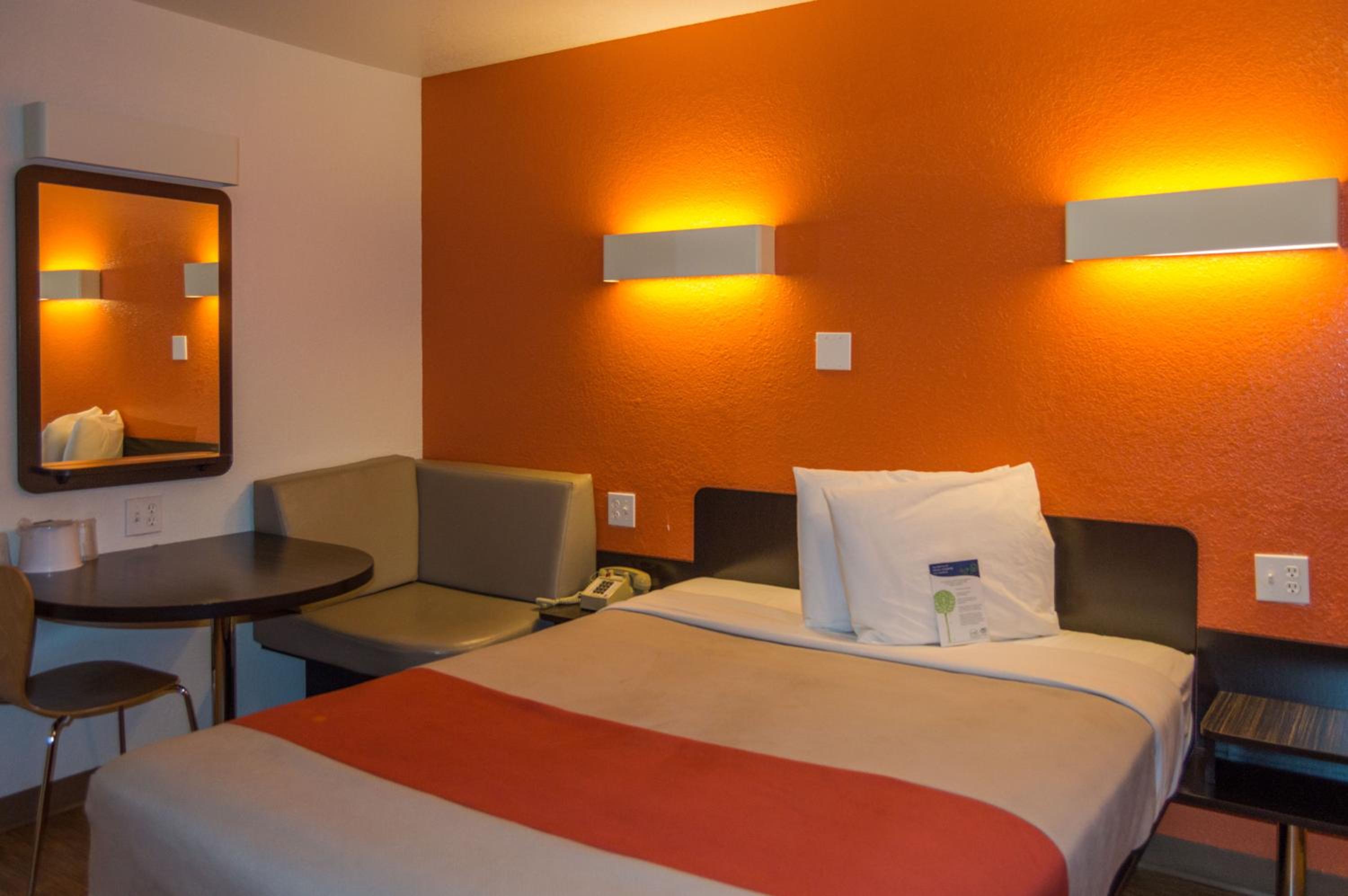 Ardmore Vacations - Motel 6-Ardmore, OK - Property Image 17