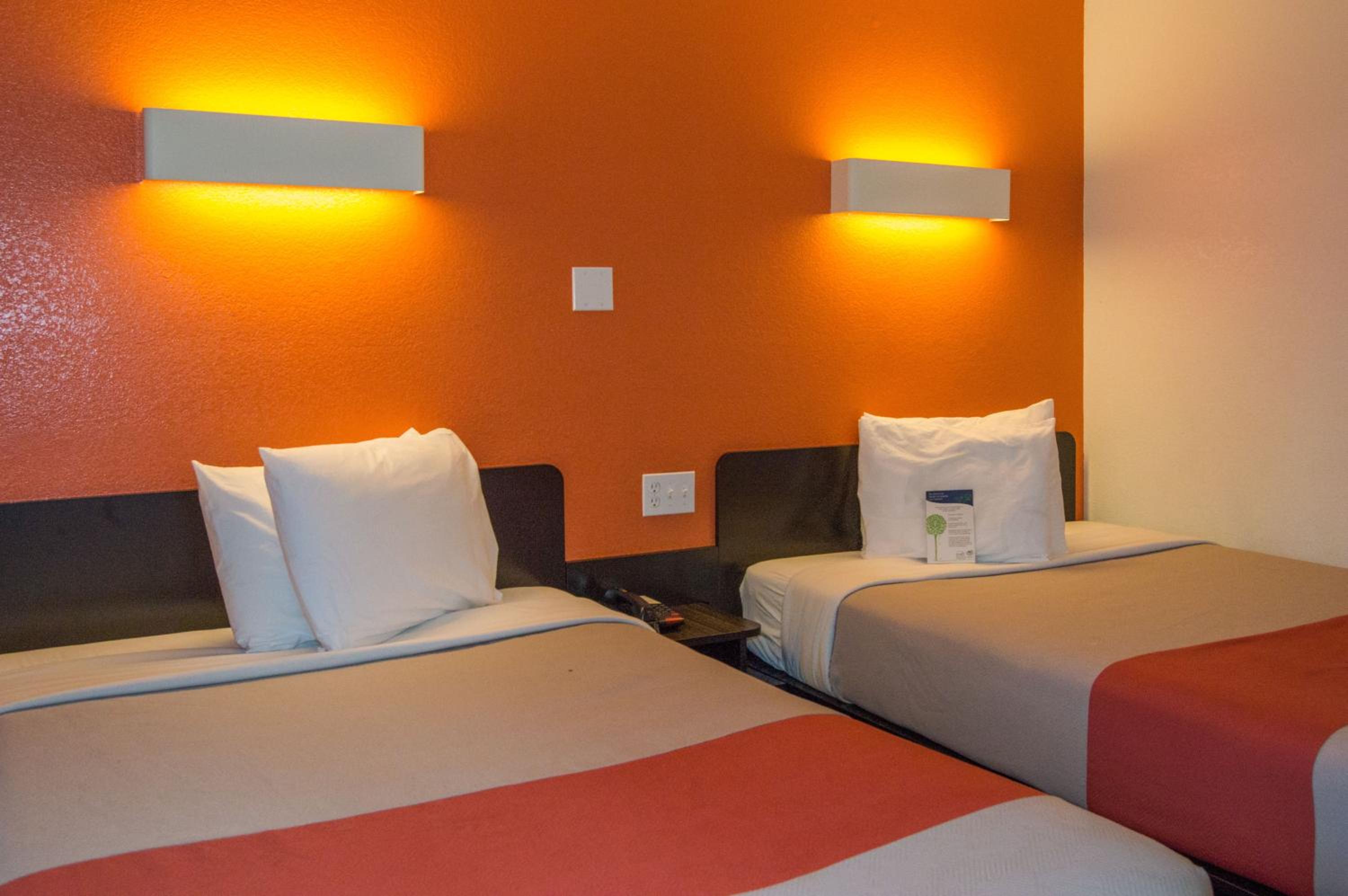 Ardmore Vacations - Motel 6-Ardmore, OK - Property Image 13