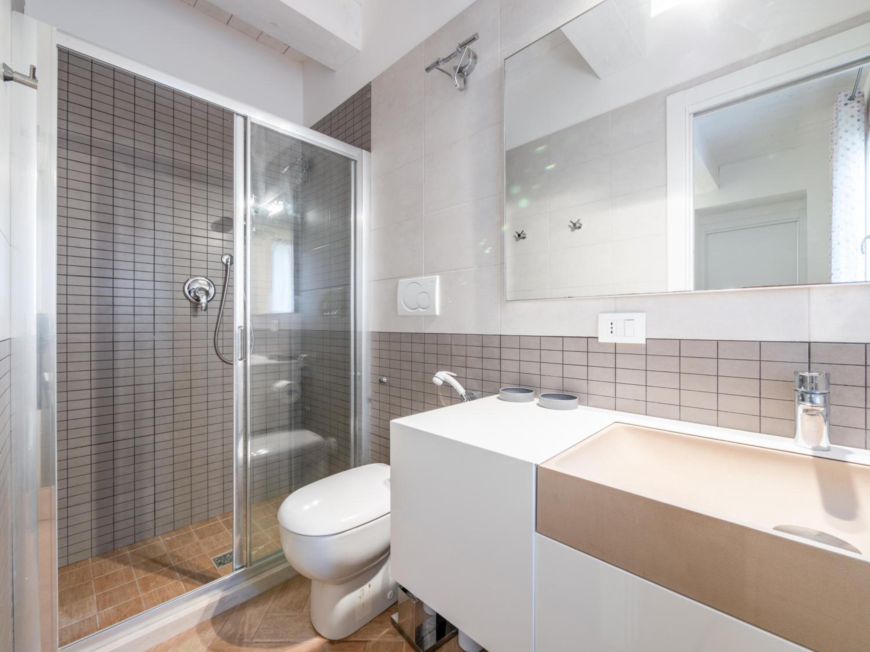 La Marina Apartment with Patio & Parking photo 4