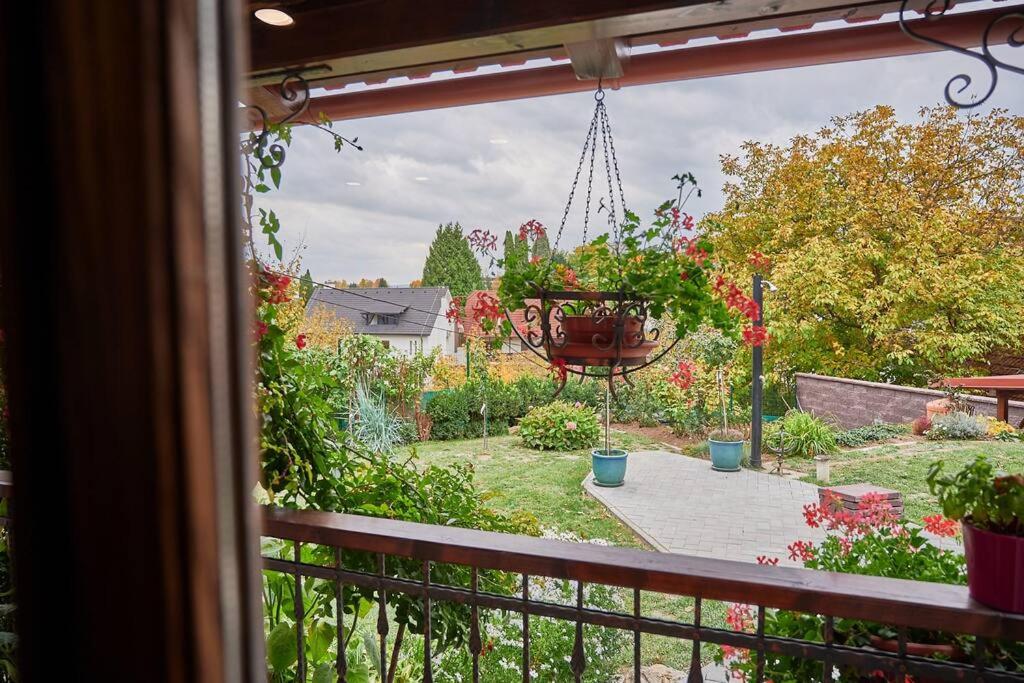 "Na Skale " Apartment in center, free parking view 3