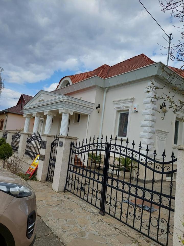 Gombos Apartman