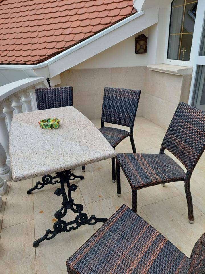 Gombos Apartman