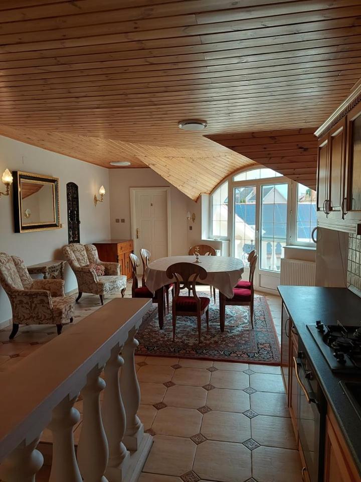 Gombos Apartman