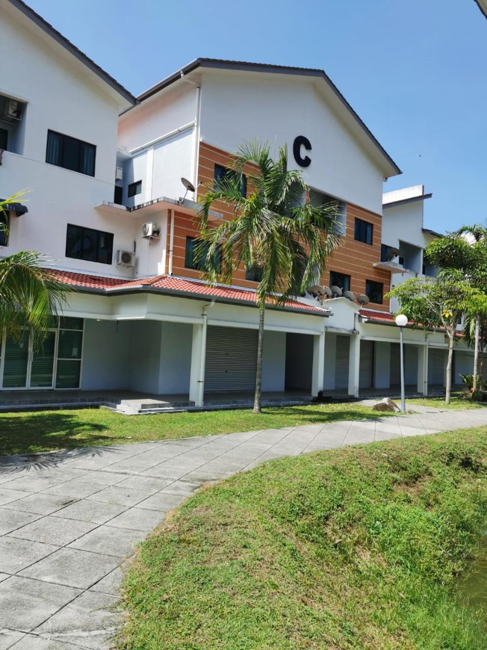 C 13 Lot 10 Pangkor Leisure Beach Studio photo 2