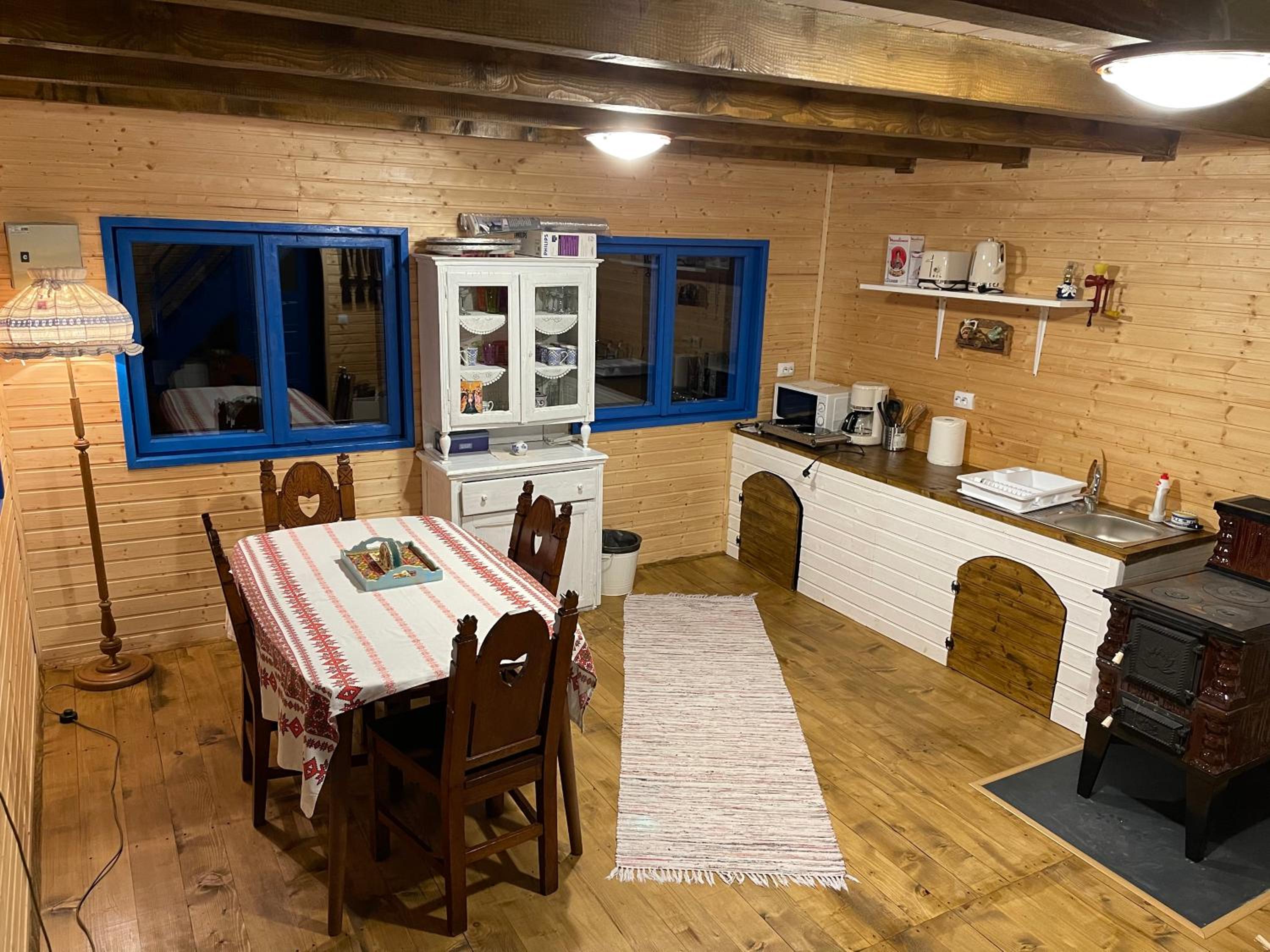 Casa Brună view 2
