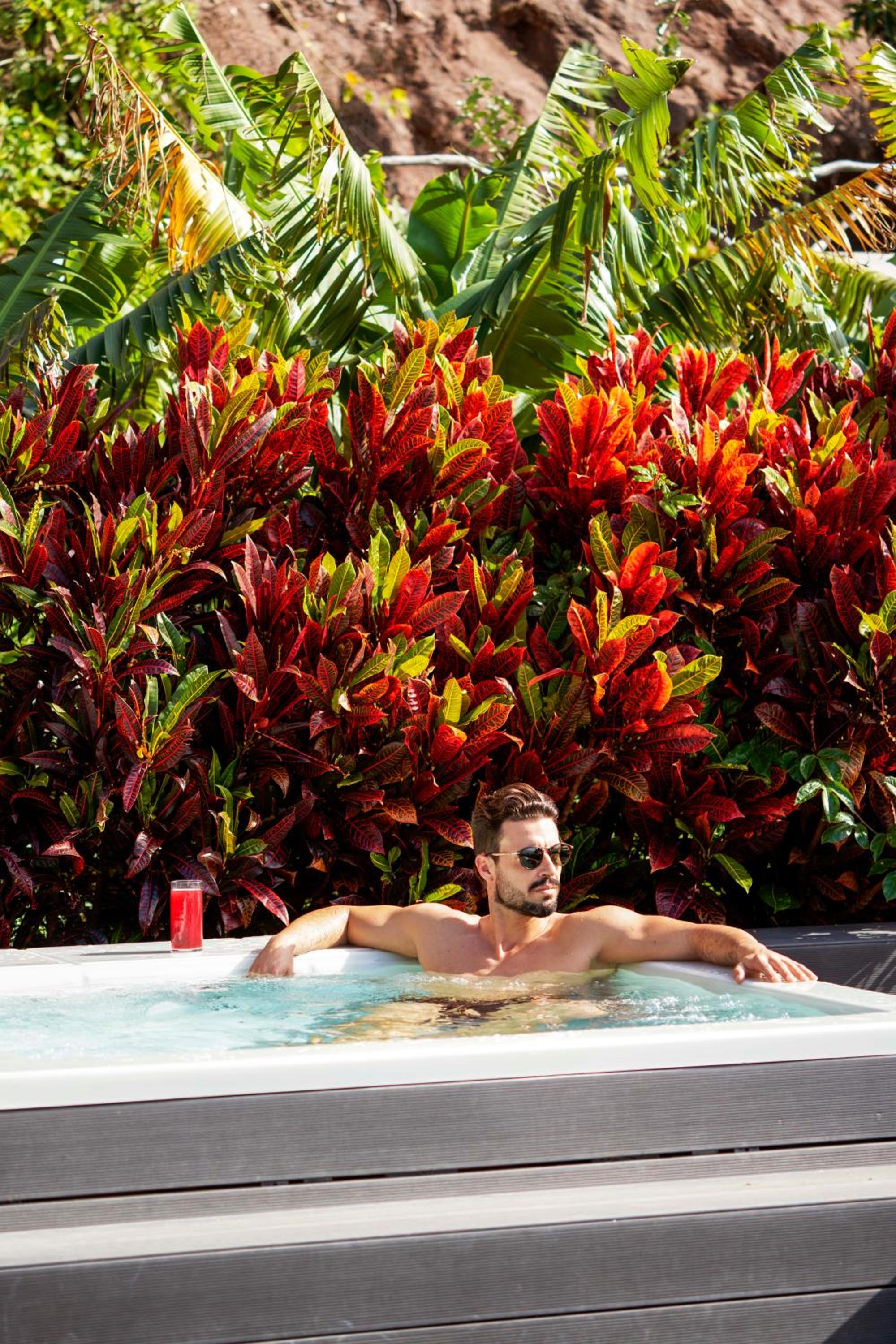 Saccharum Resort 66