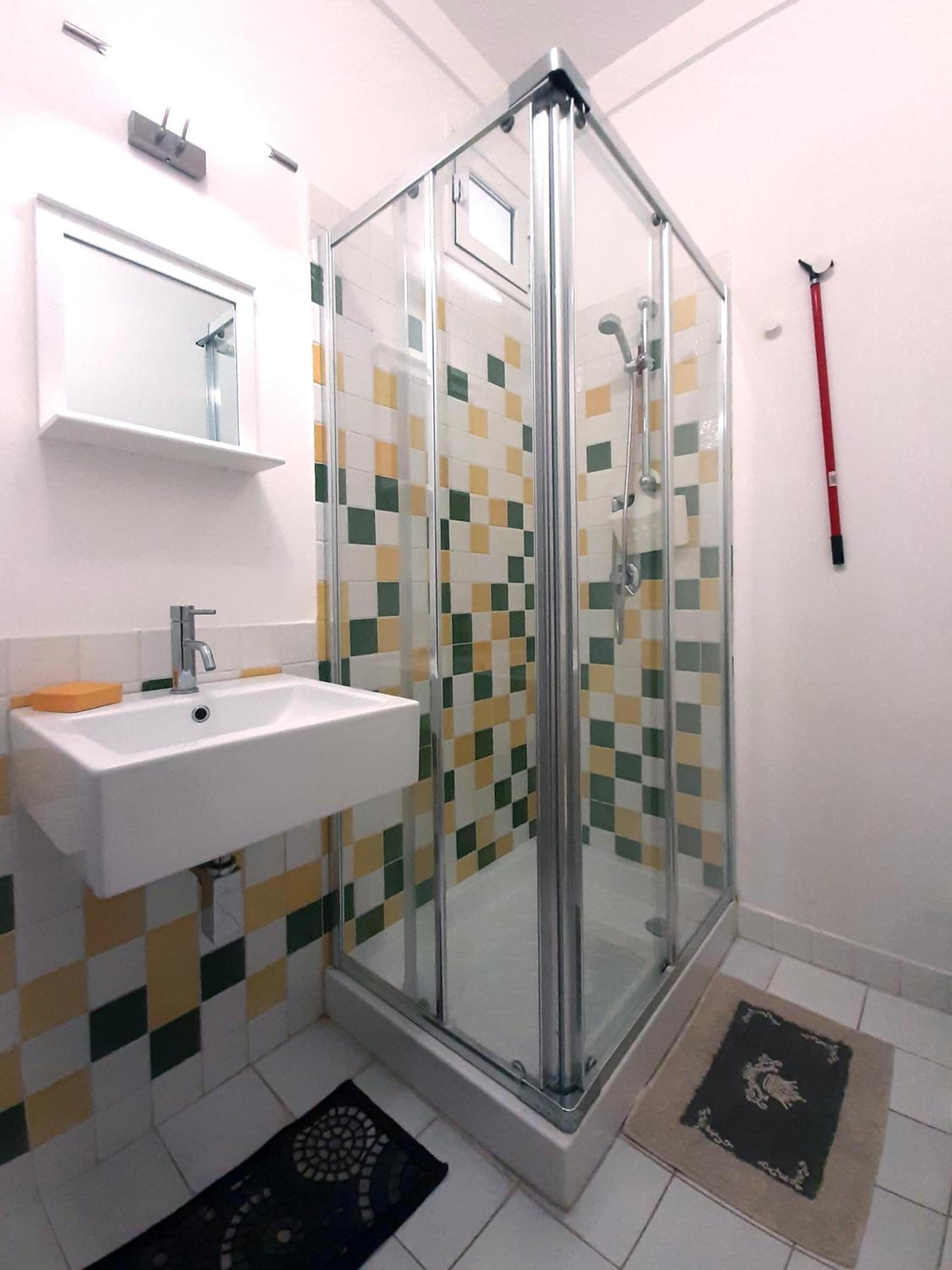 Casa di Giù en Scicli — bathroom