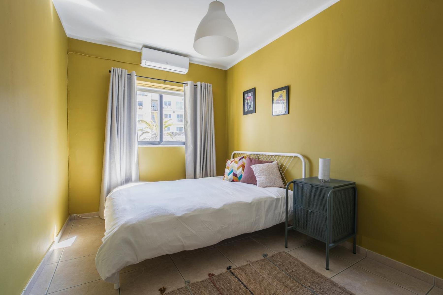 Stylish 3 Bedroom Apartment - St. Julians - 5 mins from Balluta Bay photo 4