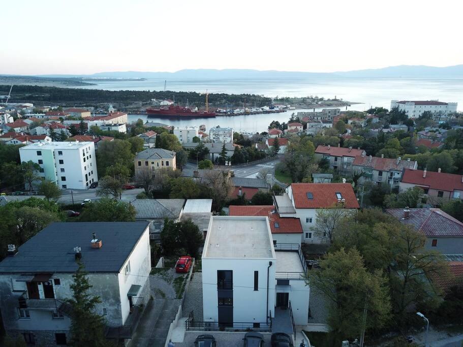 Apartment in an urban villa Kraljevica view 5