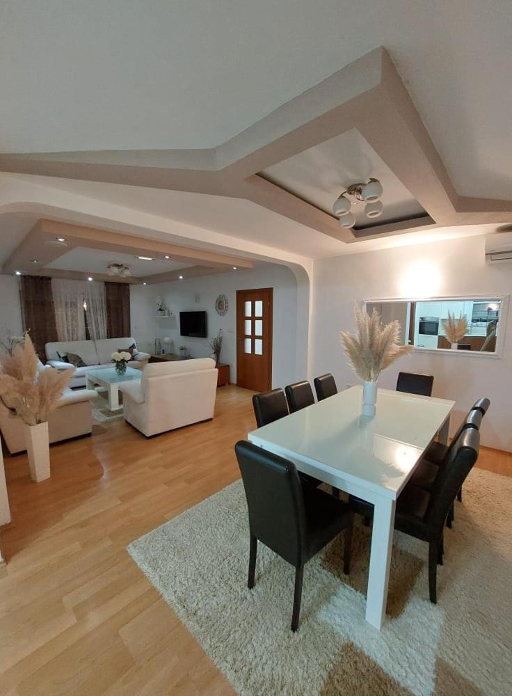 Villa KOD BUBE view 2
