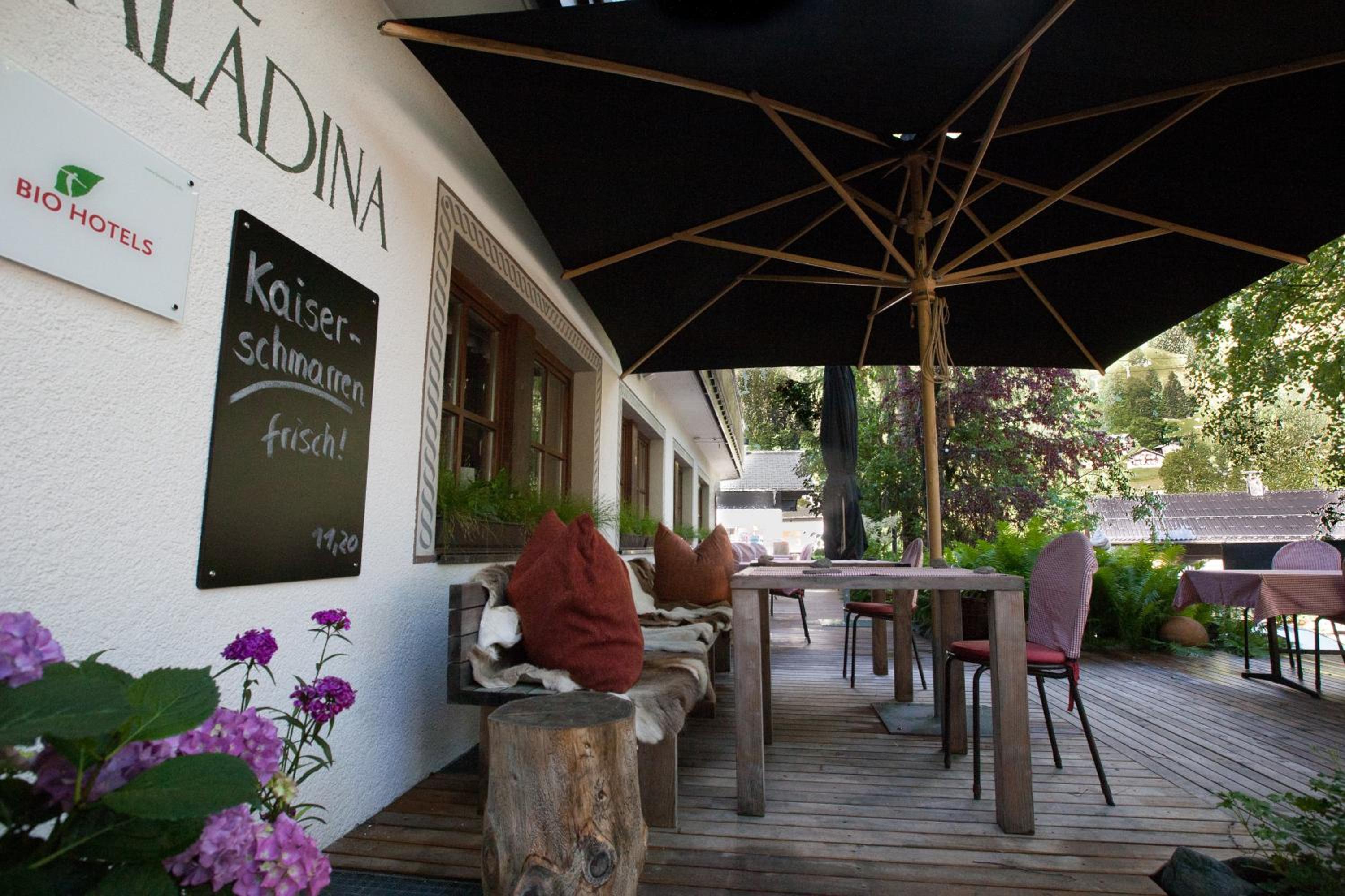 Aparthotel Saladina