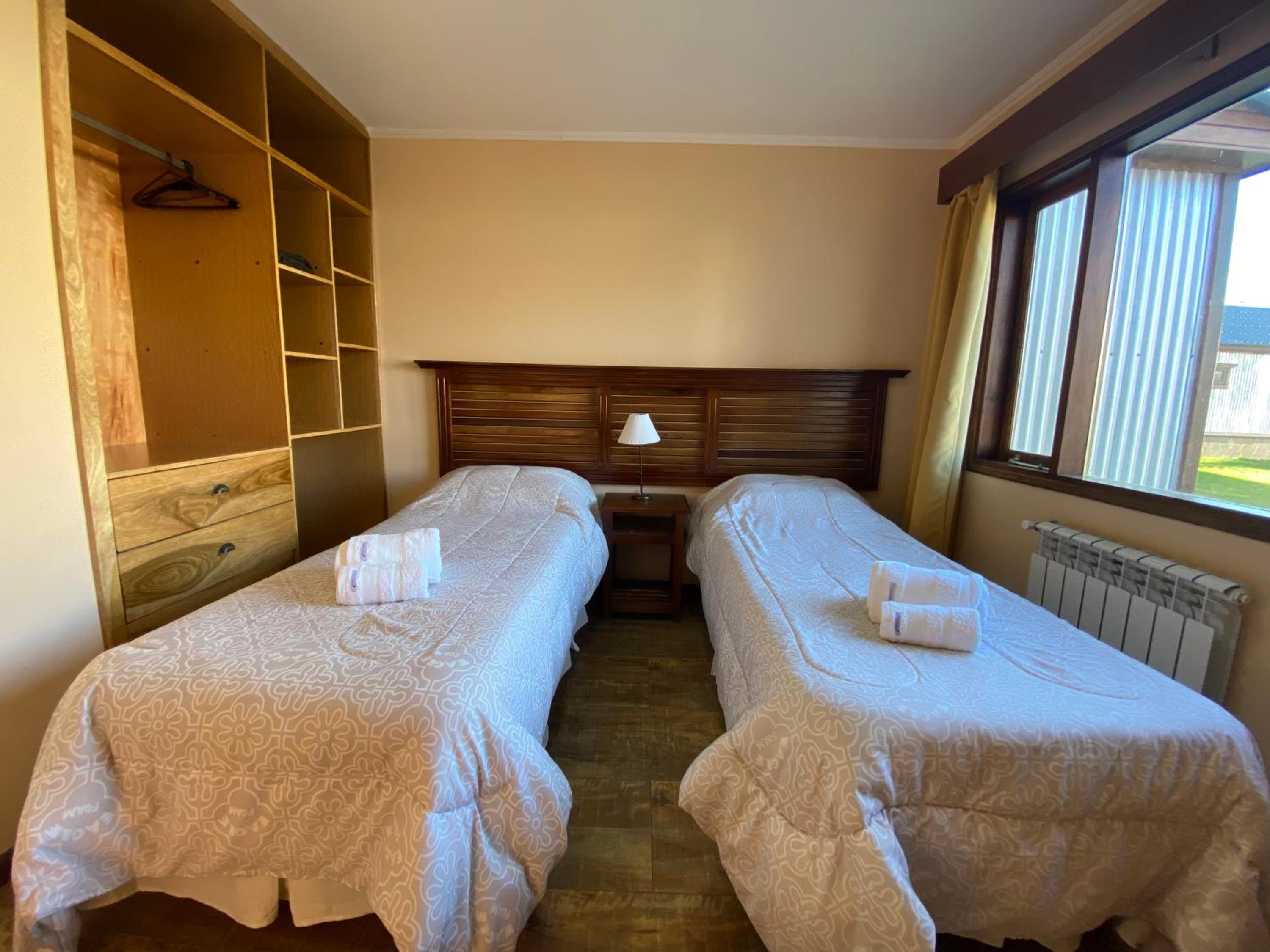 Patagonia Austral Suites - Cabaña con servicio de hotel - DESAYUNO INCLUIDO!