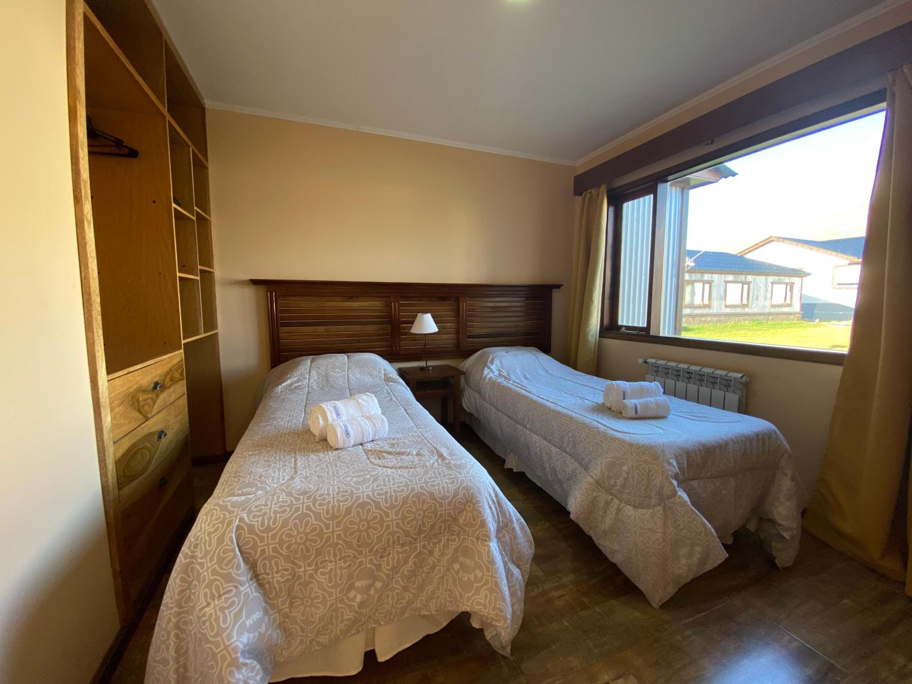 Patagonia Austral Suites - Cabaña con servicio de hotel - DESAYUNO INCLUIDO!