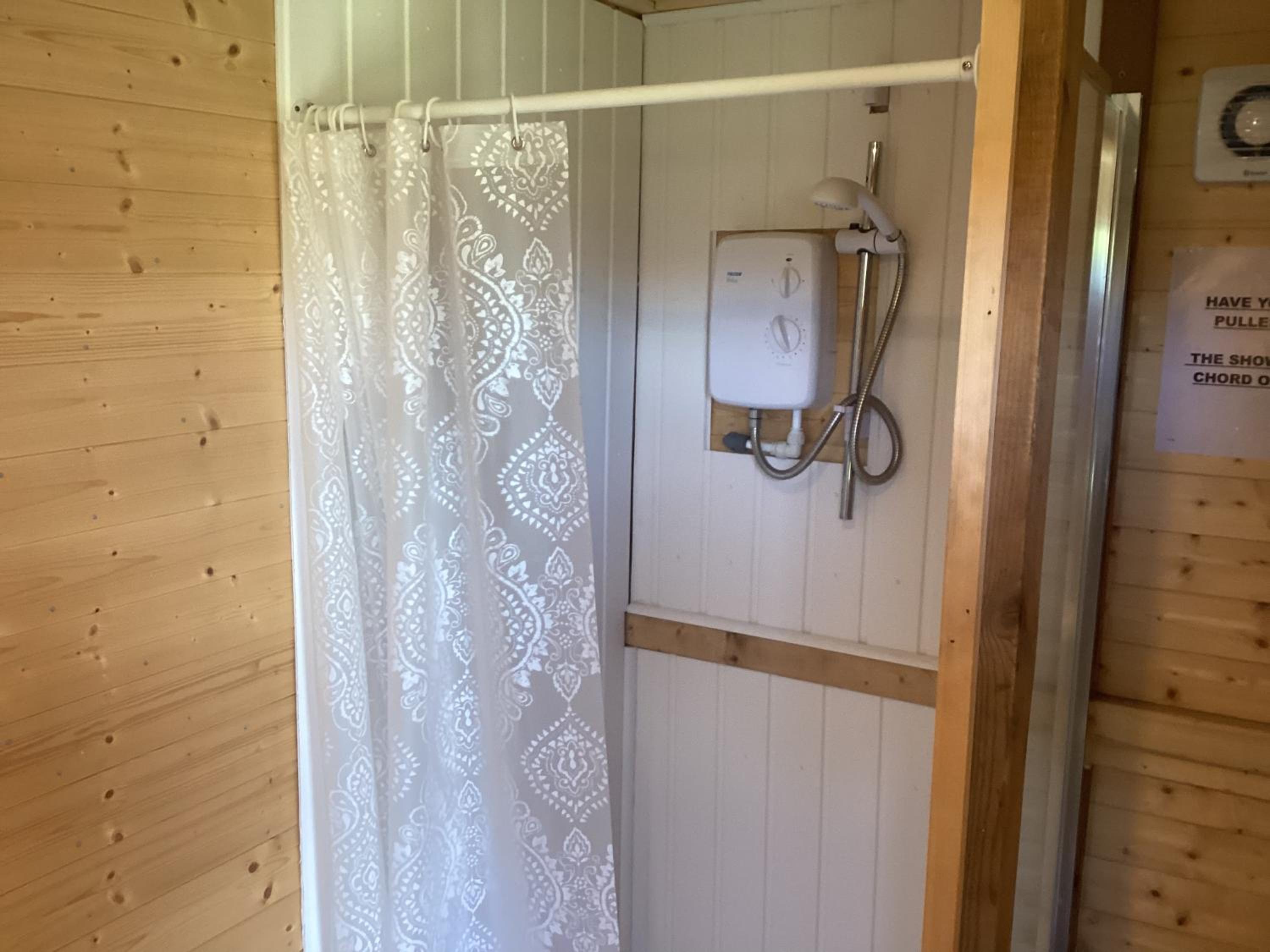 Vigo Retreat cabin 2 view 3