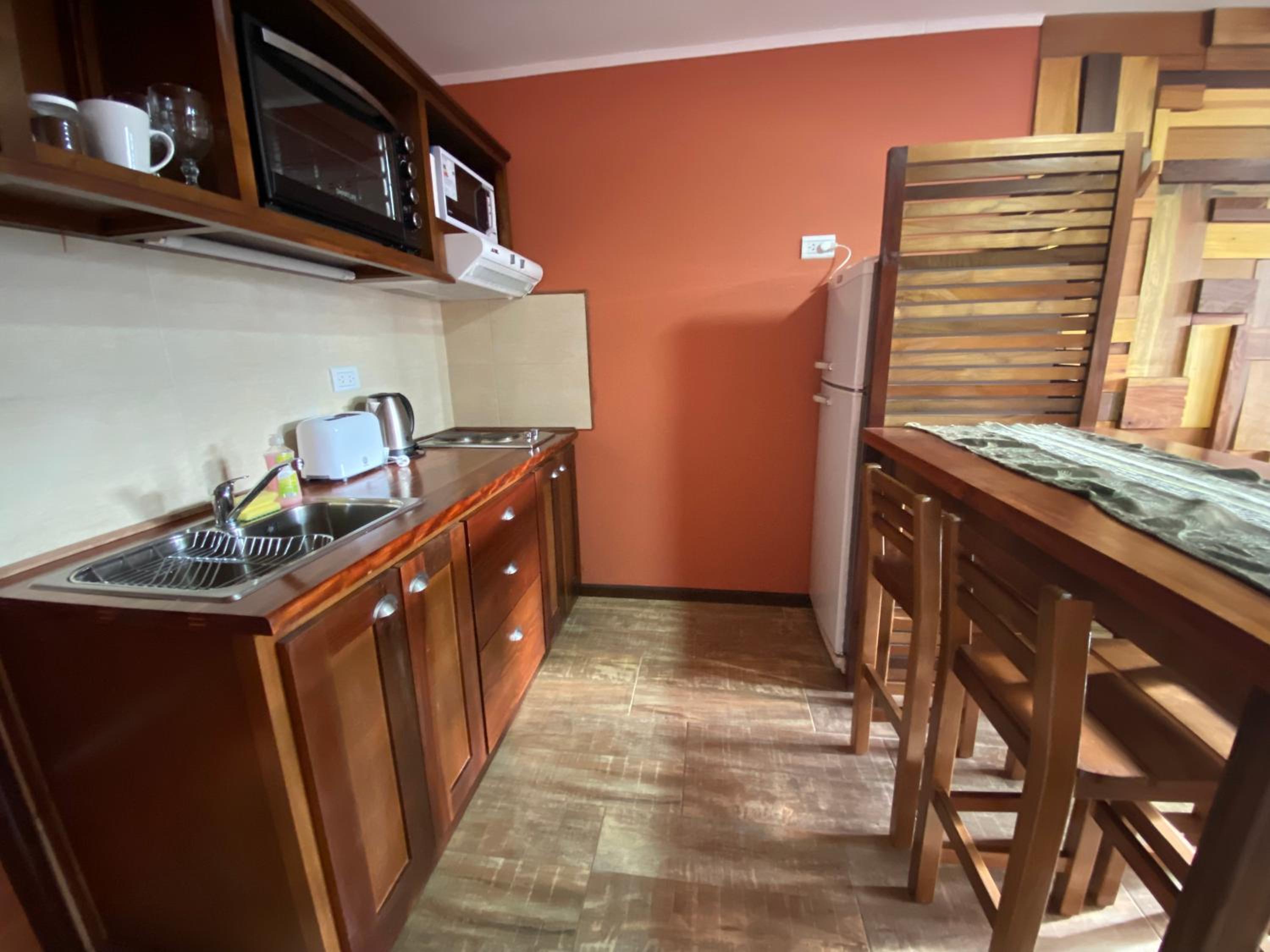 Patagonia Austral Suites - Cabaña con servicio de hotel - DESAYUNO INCLUIDO!