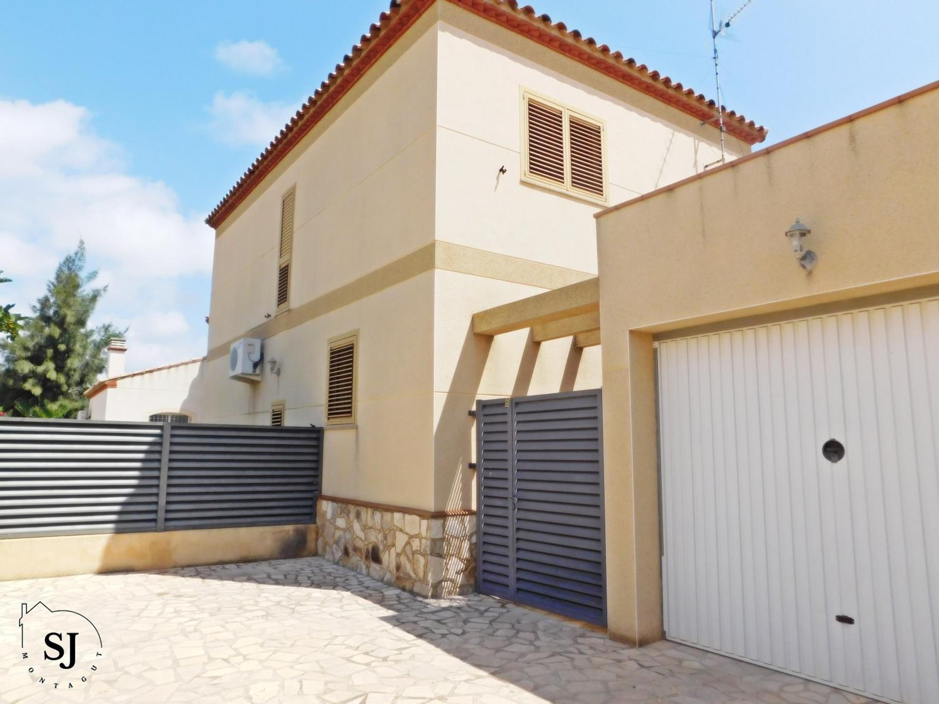 Chalet con piscina (B) photo 1
